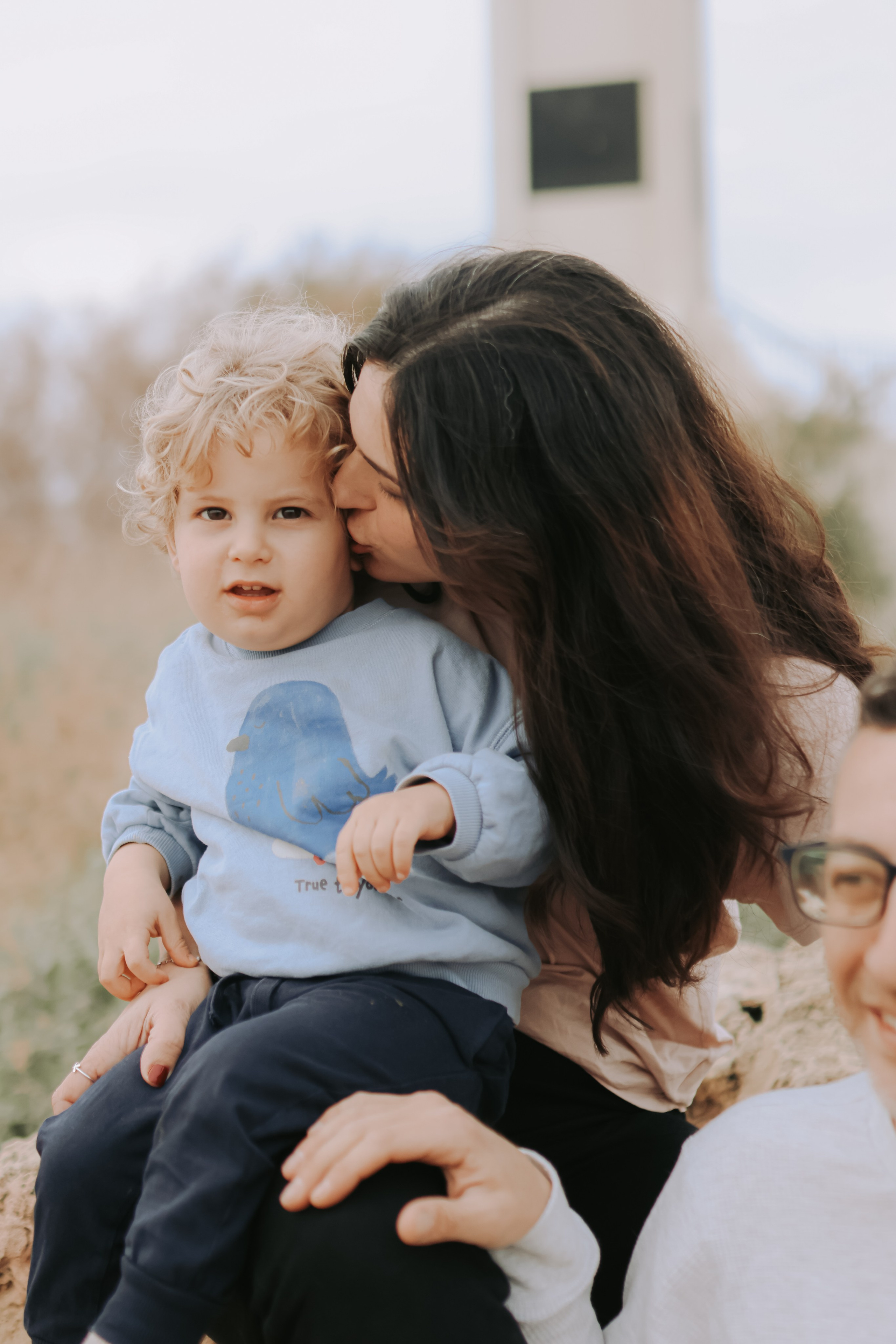 Eithan's family, Tel Aviv | February 2026. Photographer in Israel Alice Milchin