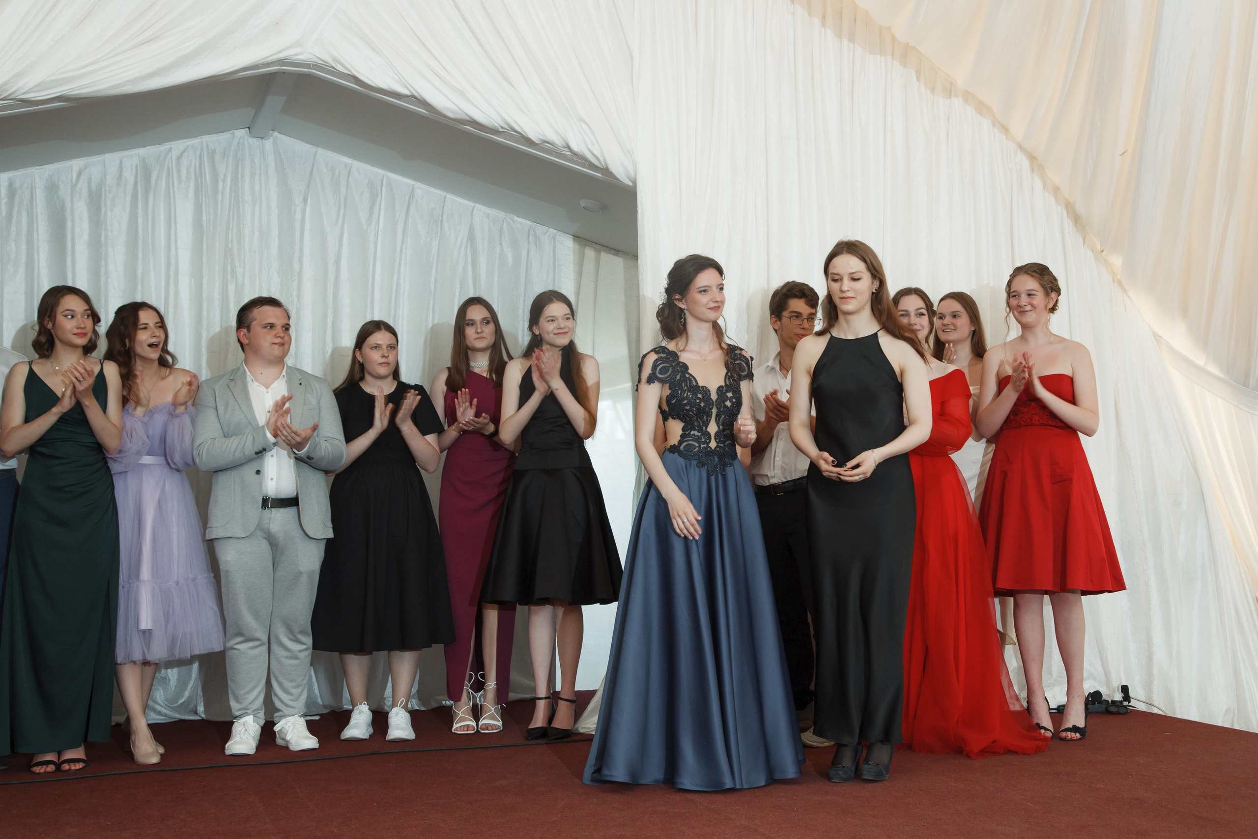 Выпускной, шатер в усадьбе «Гребнево». Свадебный и репортажный фотограф (Москва, Королев и другие)