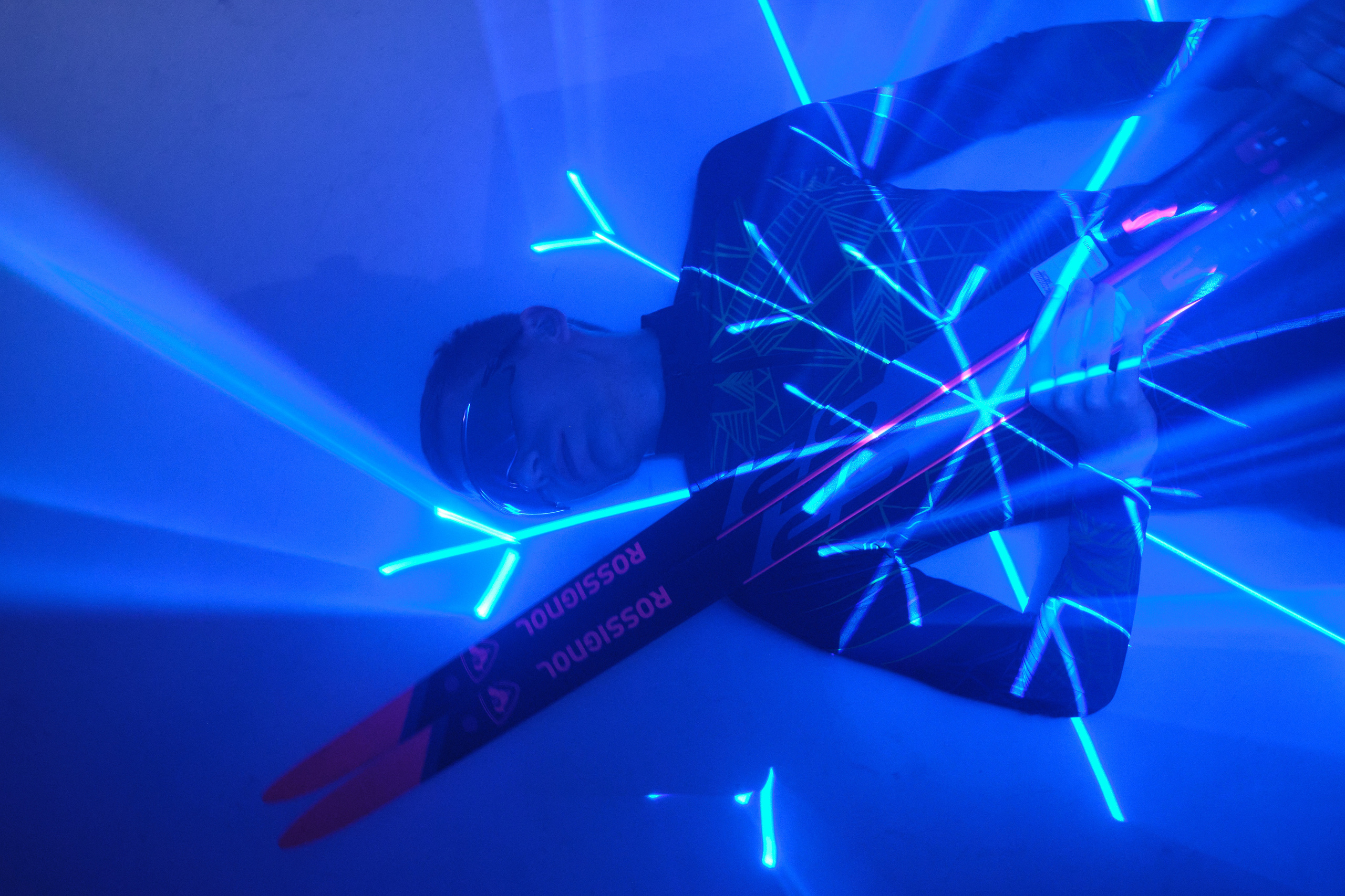 Илья. Портрет с лазерами. Свадебный и портретный фотограф в Екатеринбурге Александр Блюденов