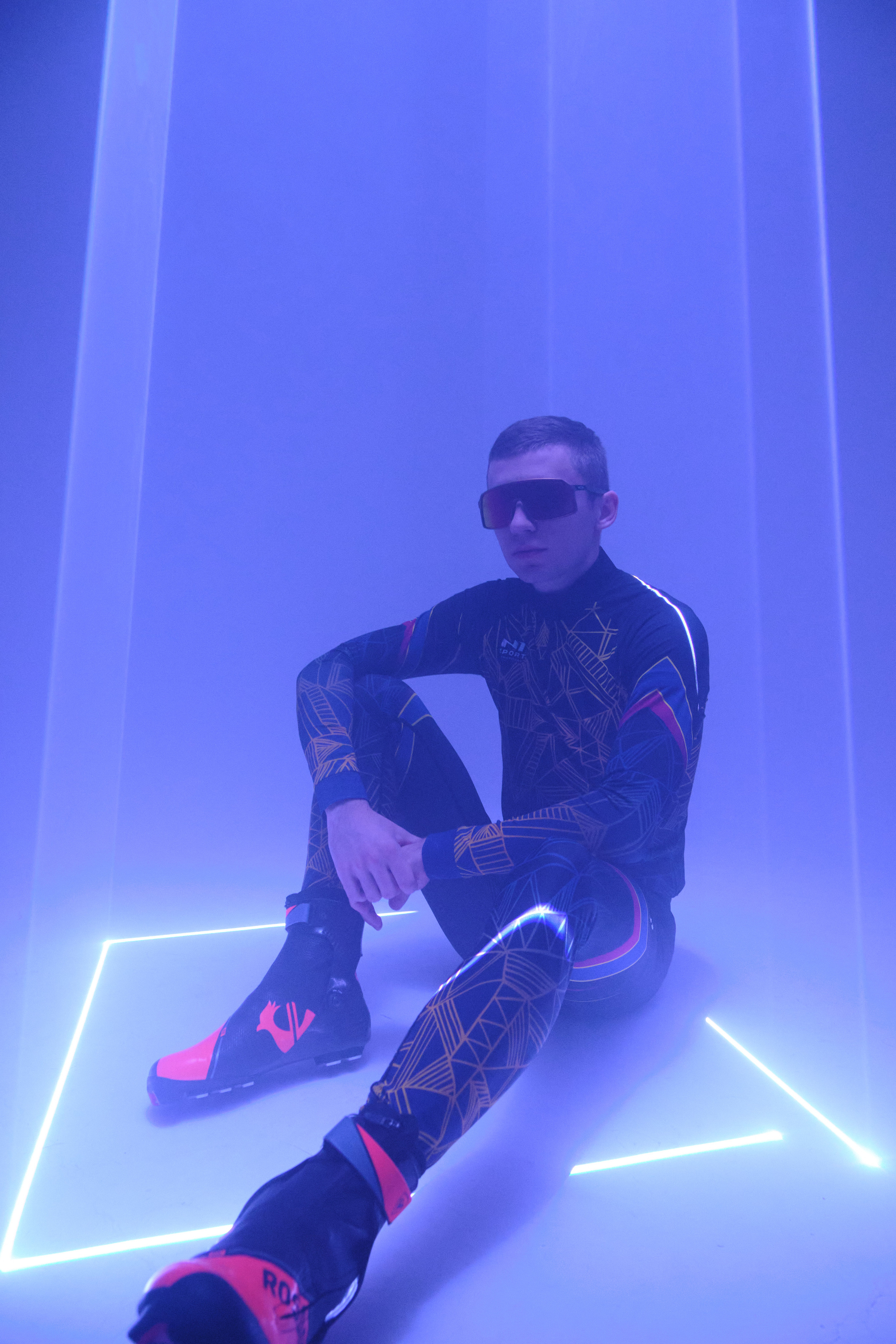 Илья. Портрет с лазерами. Свадебный и портретный фотограф в Екатеринбурге Александр Блюденов