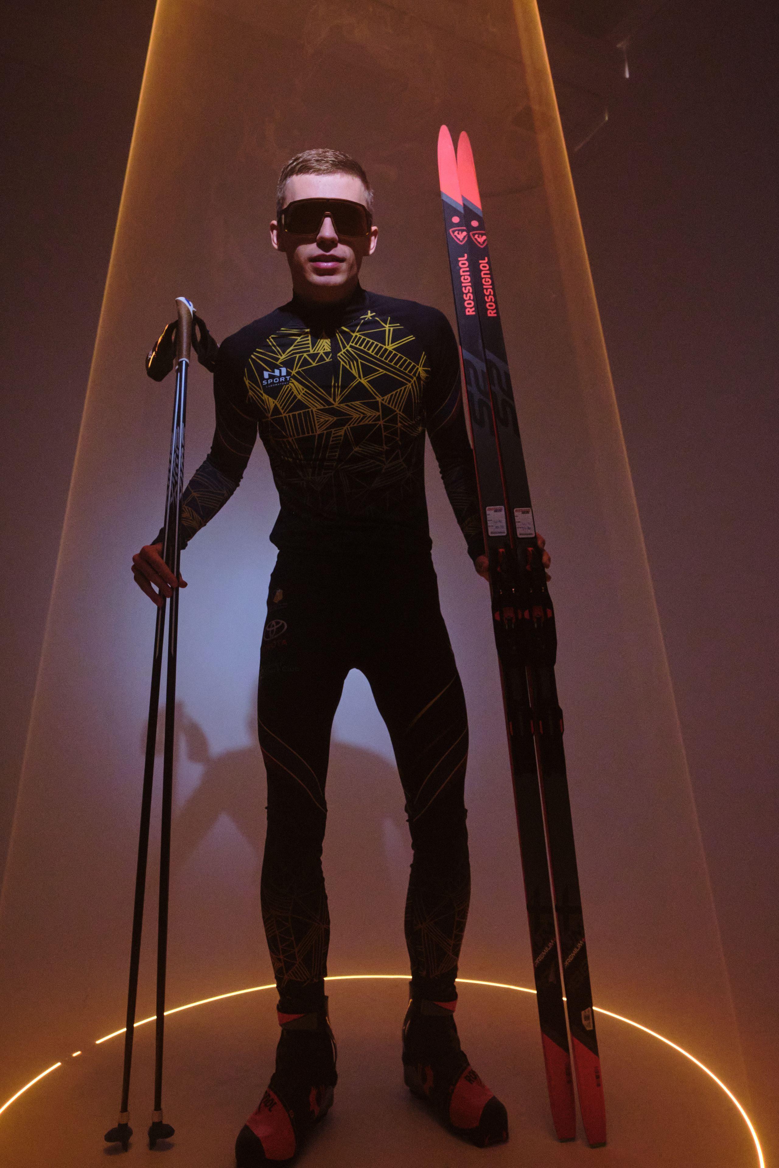 Илья. Портрет с лазерами. Свадебный и портретный фотограф в Екатеринбурге Александр Блюденов