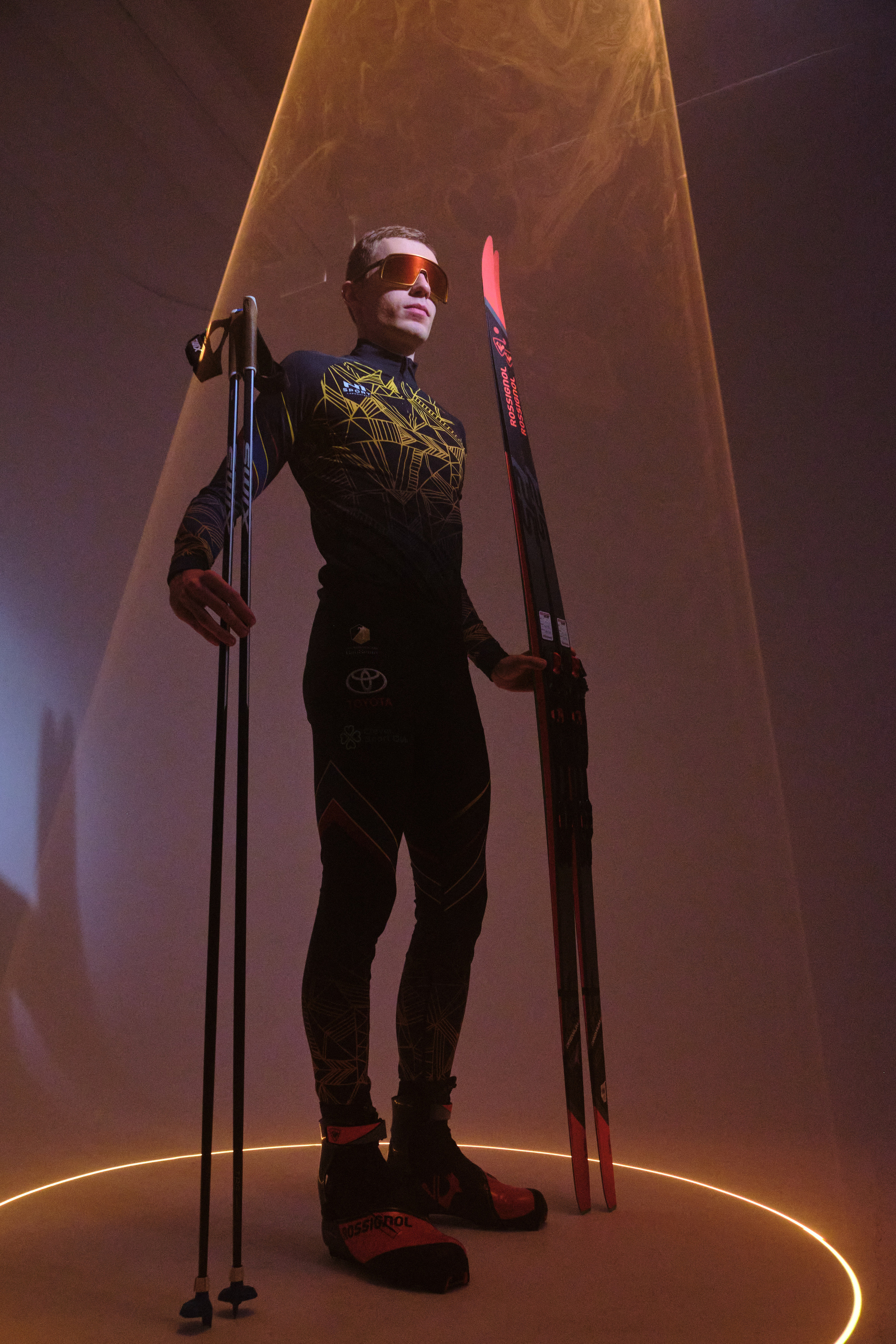 Илья. Портрет с лазерами. Свадебный и портретный фотограф в Екатеринбурге Александр Блюденов