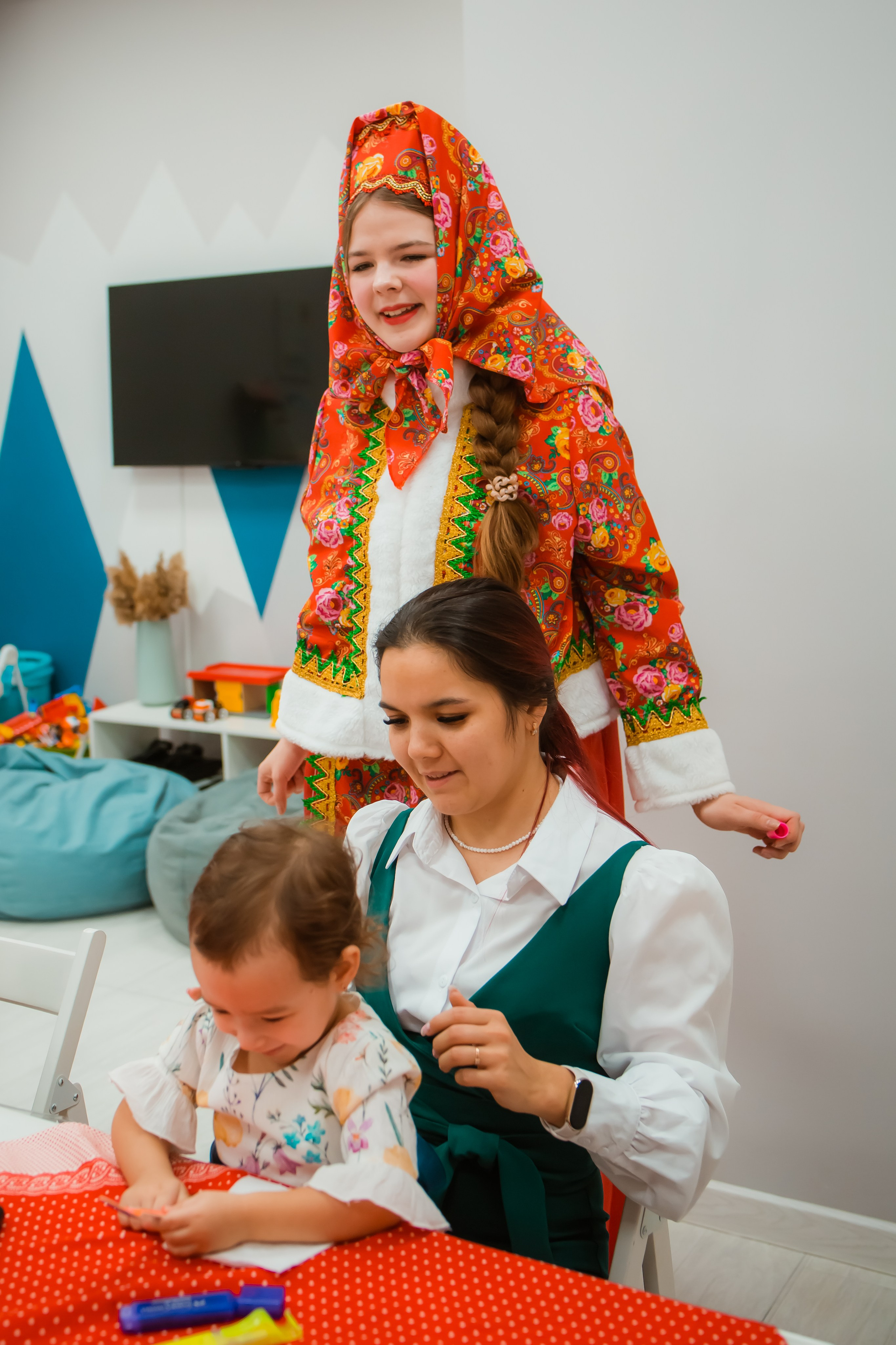 Масленица в ДОММИ. Репортажный фотограф Василий Сазонов в Нижневартовске