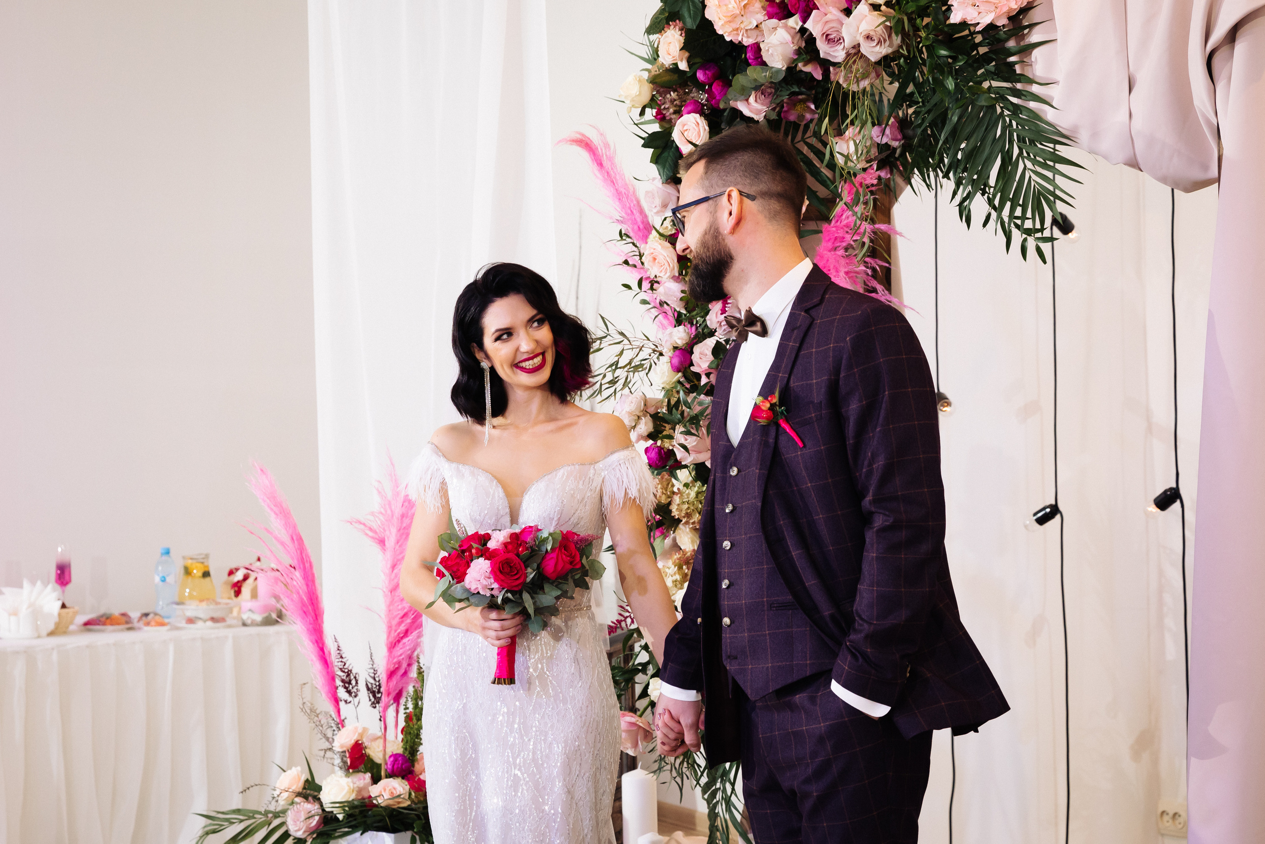 Оксана и Николай. Свадебный и семейный фотограф Татьяна Ласкина в Великом Новгороде