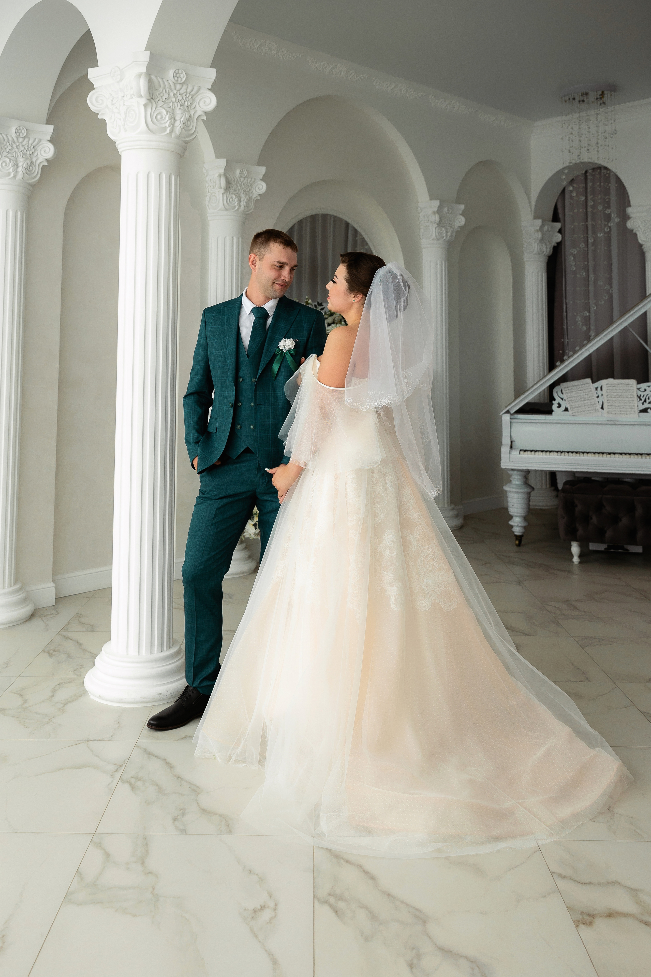 Олеся и Никита. Свадебный и семейный фотограф Татьяна Ласкина в Великом Новгороде