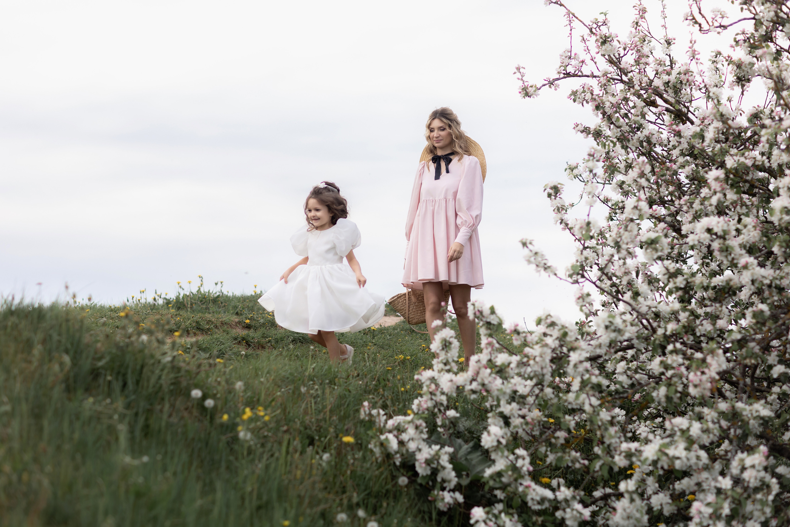 Ксения и Виктория. Свадебный и семейный фотограф Татьяна Ласкина в Великом Новгороде