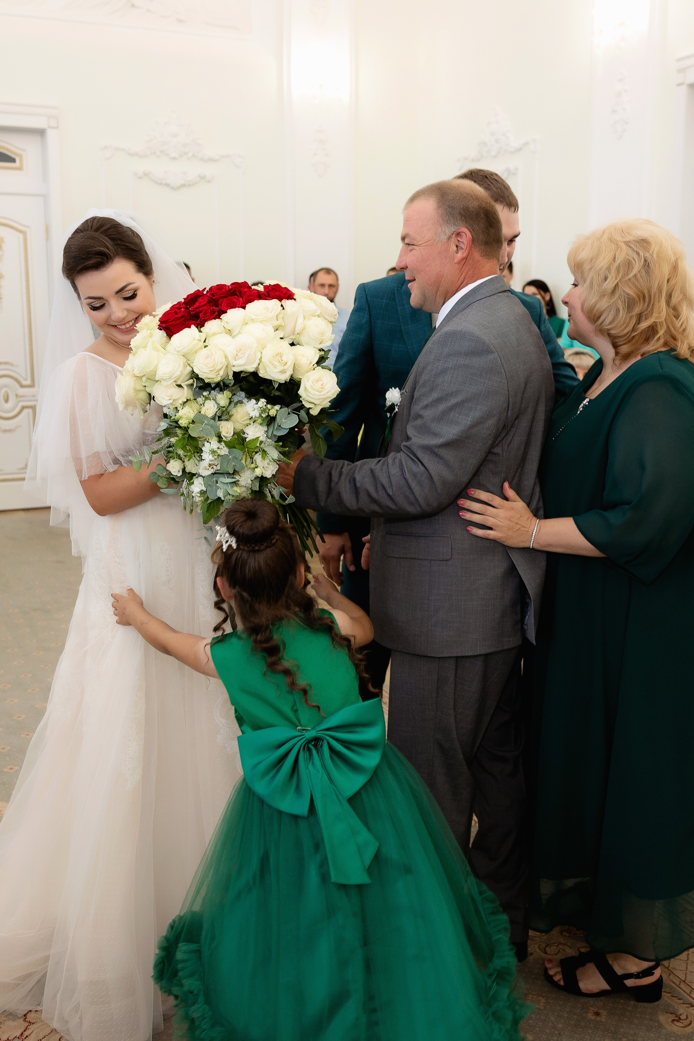 Олеся и Никита. Свадебный и семейный фотограф Татьяна Ласкина в Великом Новгороде