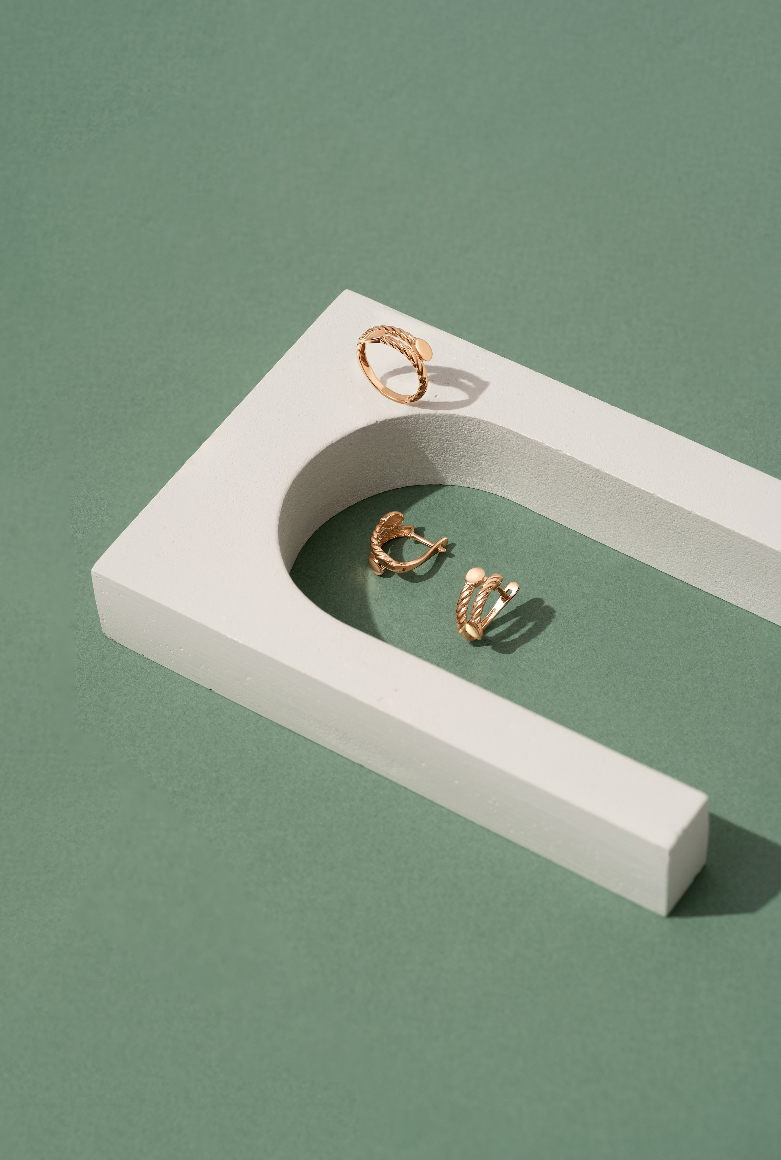 Ювелирная ретушь [реклама]. Ювелирная и предметная ретушь Каляева Екатерина