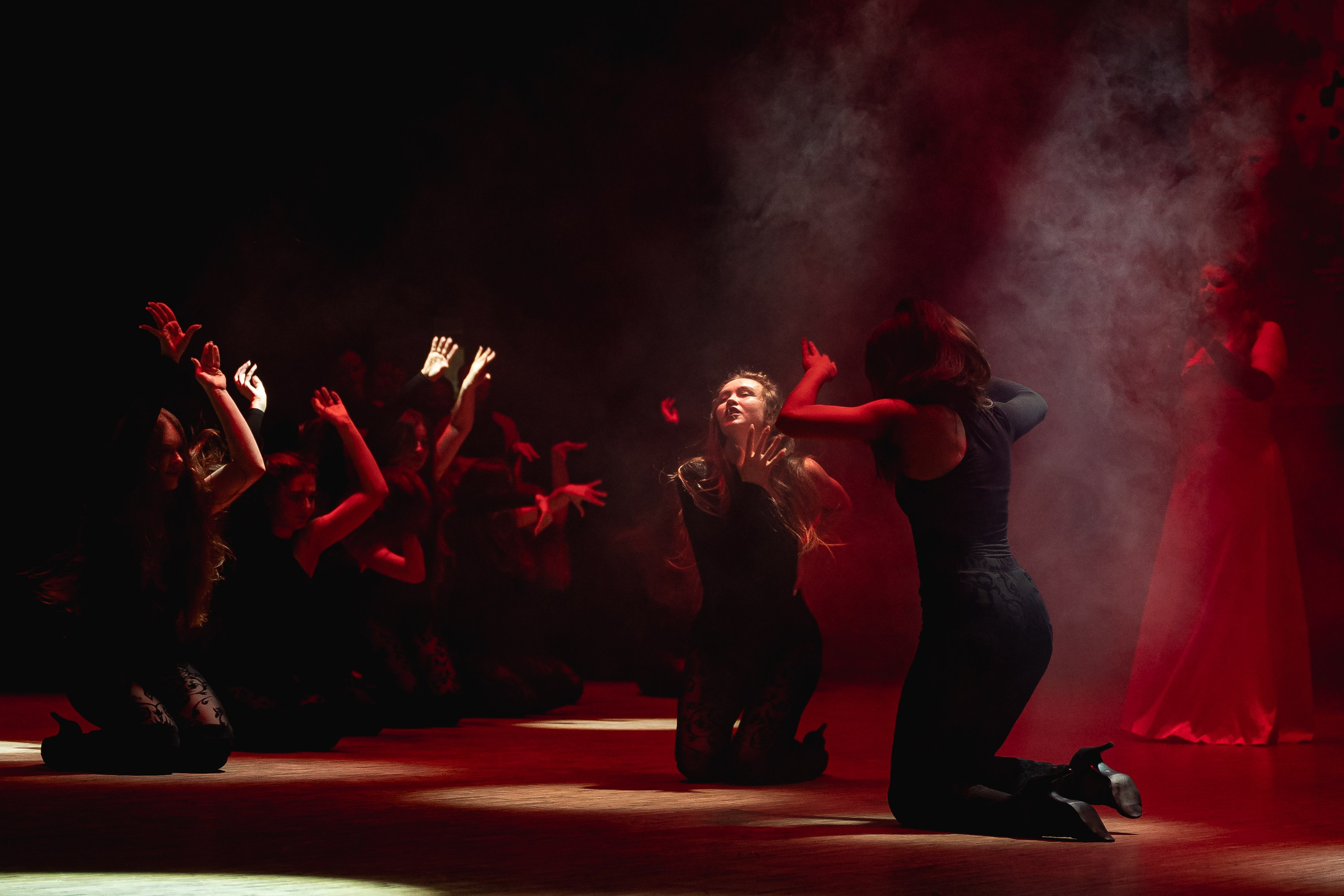 Отчётный концерт танцевально-спортивного клуба «PULSE». Портретный и репортажный фотограф в Воронеже: Анастасия Пузикова