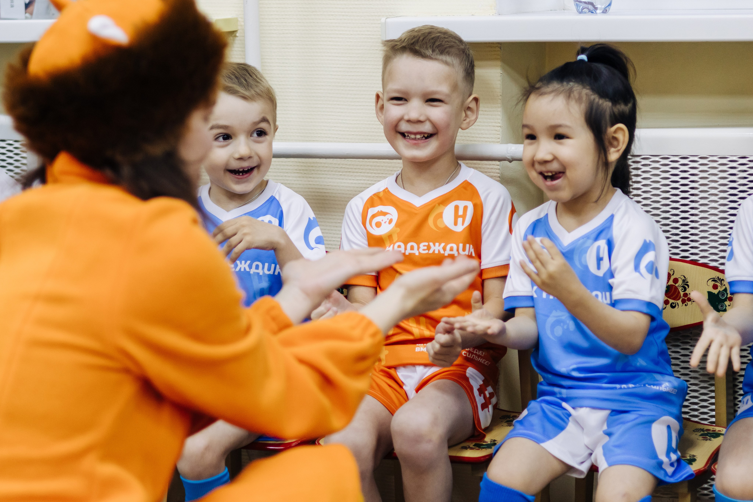 Фотосессия с кубком в детских садах г. Магнитогорска. Денис Прохоров Фотограф в г. Магнитогорск