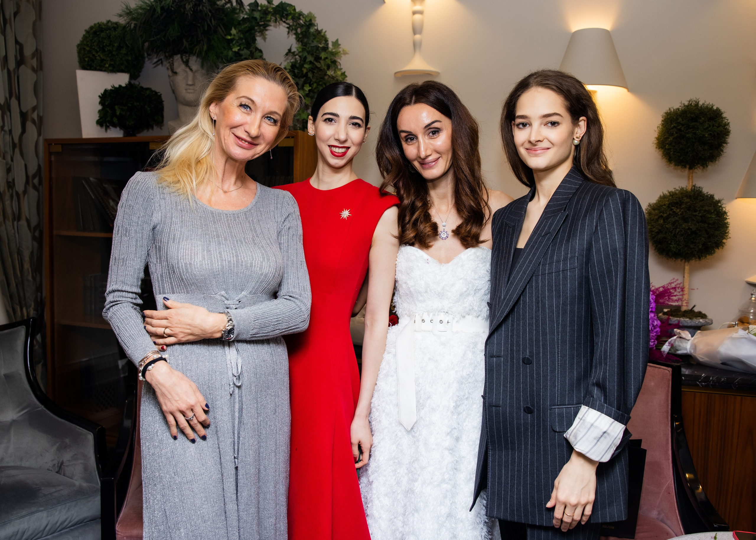 Арт-встреча. Балерины Дружат. Главная