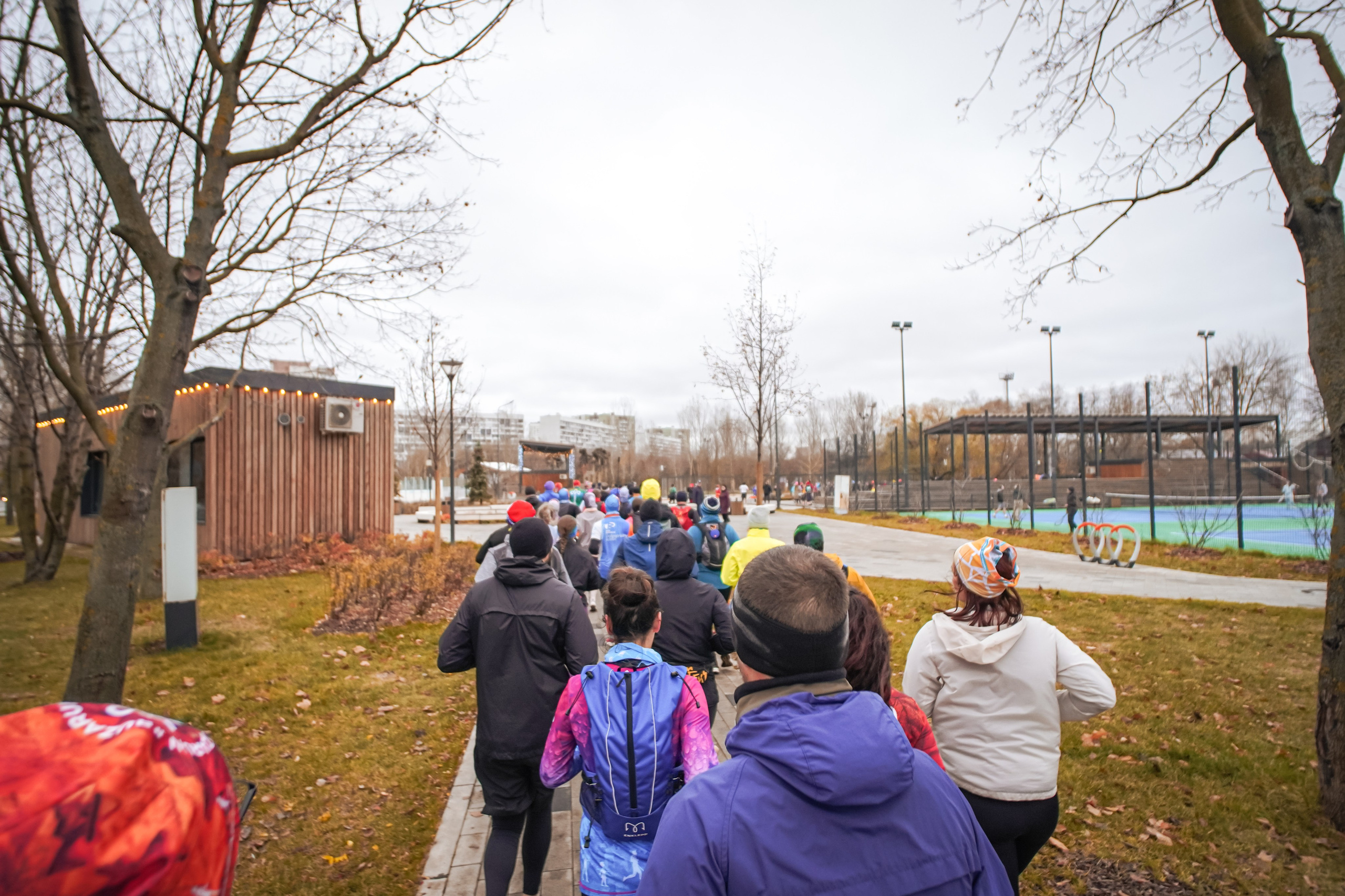 #марафонудома #яuzarun 2024 2-я петля, группа 6:30. Роман Капилюшов. Бег. Фото. Видео. г. Люберцы