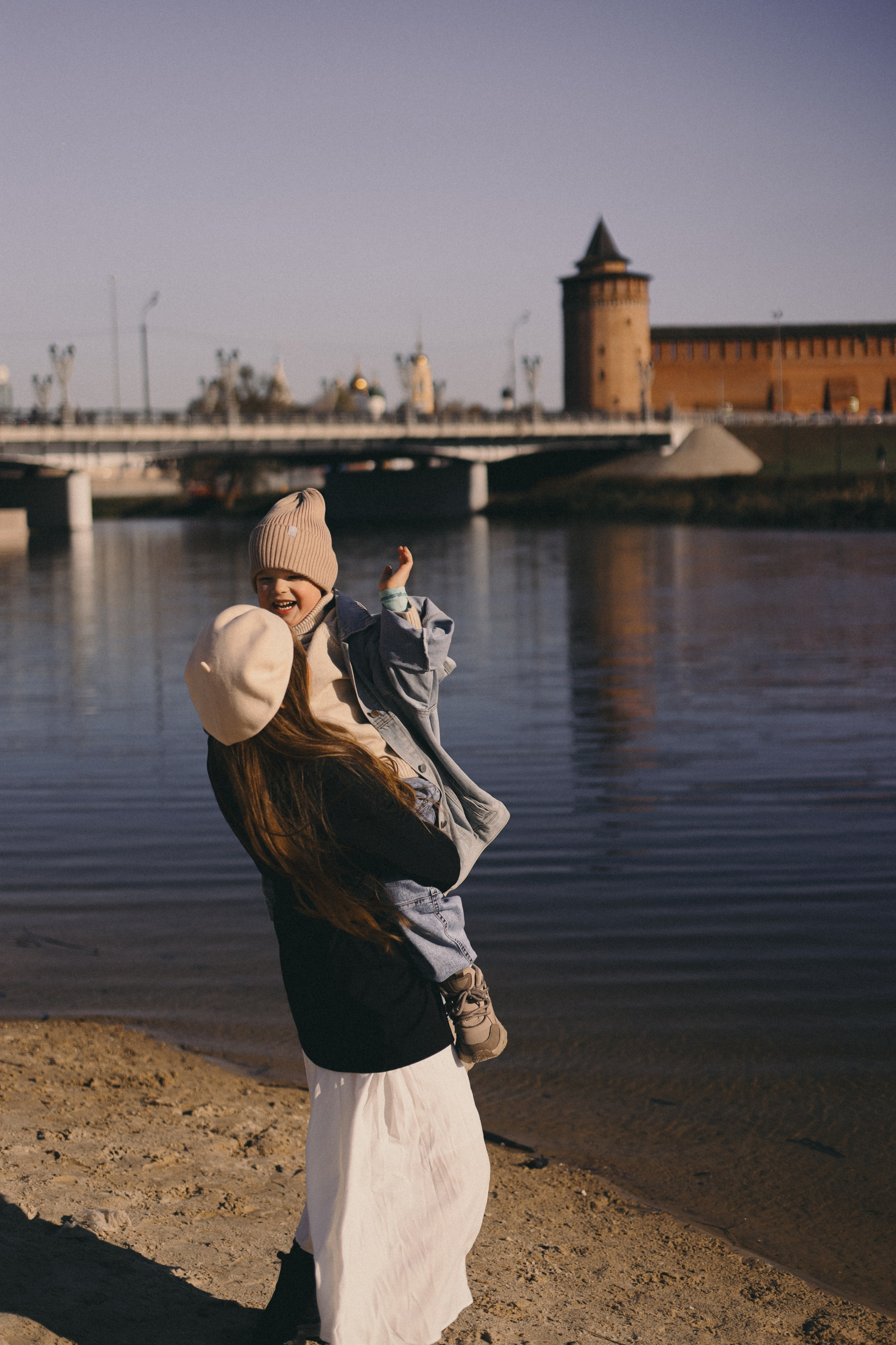 Игнат и его мама. Фотограф Мария Лаенко