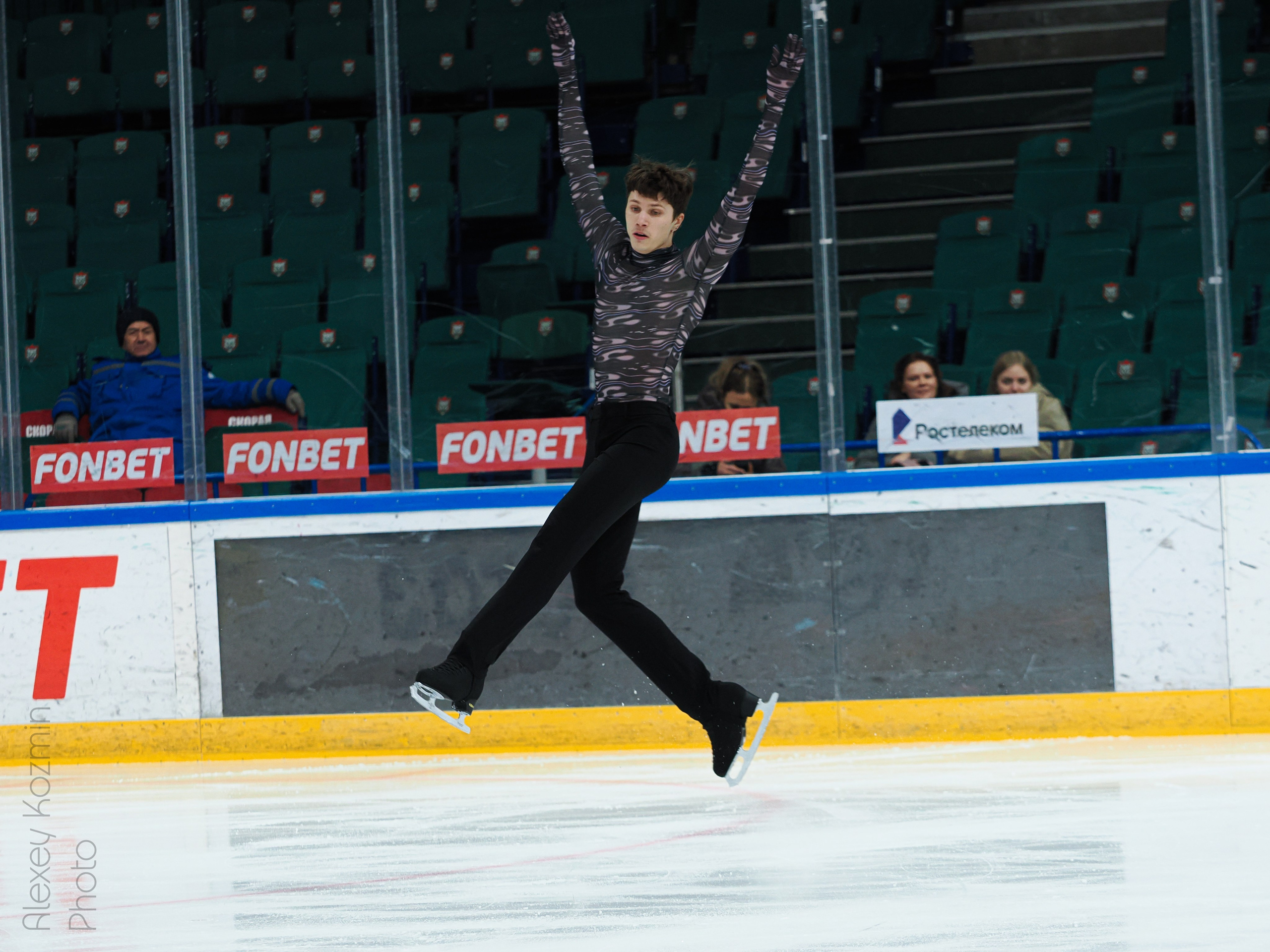 Фигурное катание (Татнефть Арена, г. Казань). Репортажный фотограф Алексей Козьмин