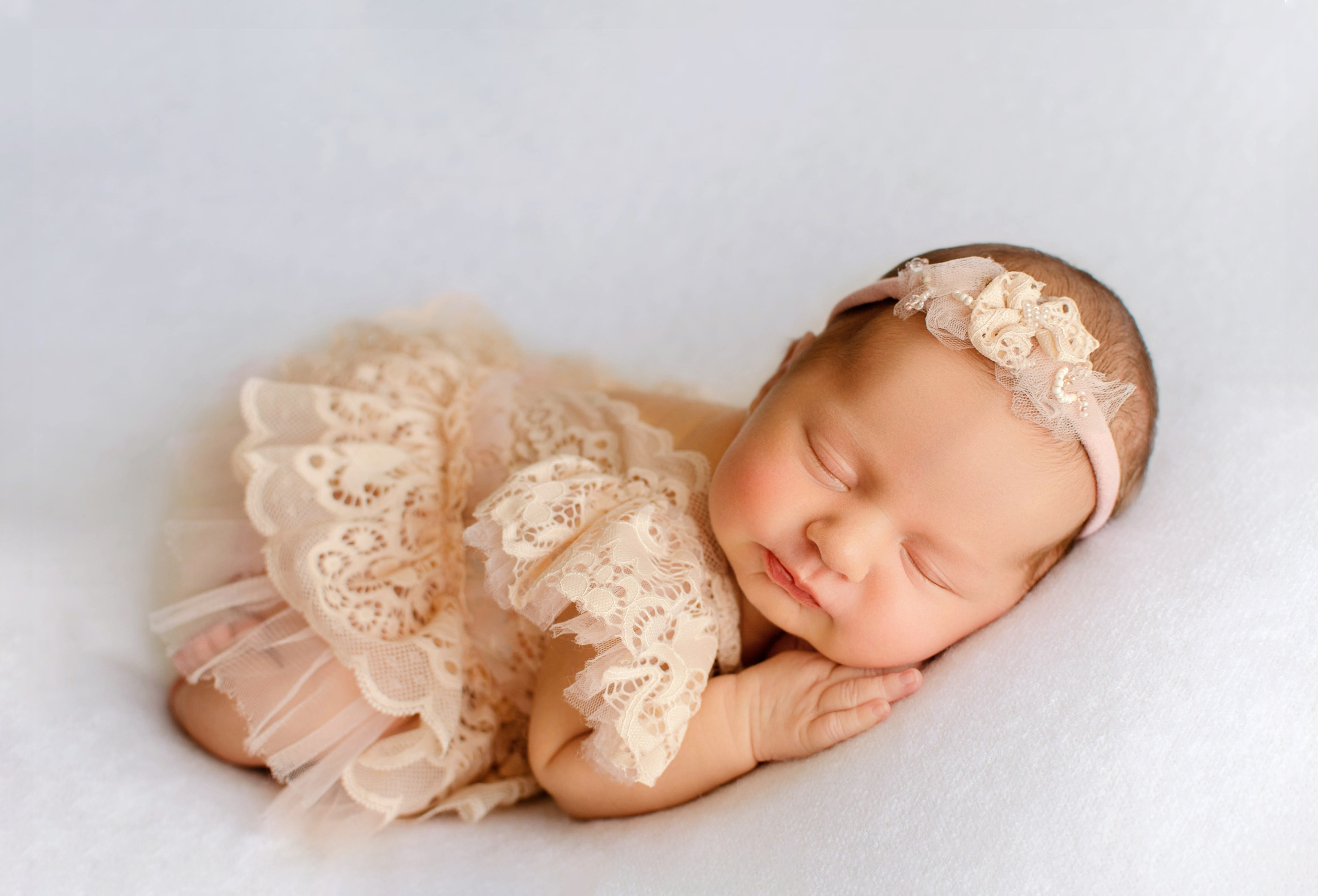 Классический Newborn. Фотограф новорожденных в городе Пермь Карачева Юлия