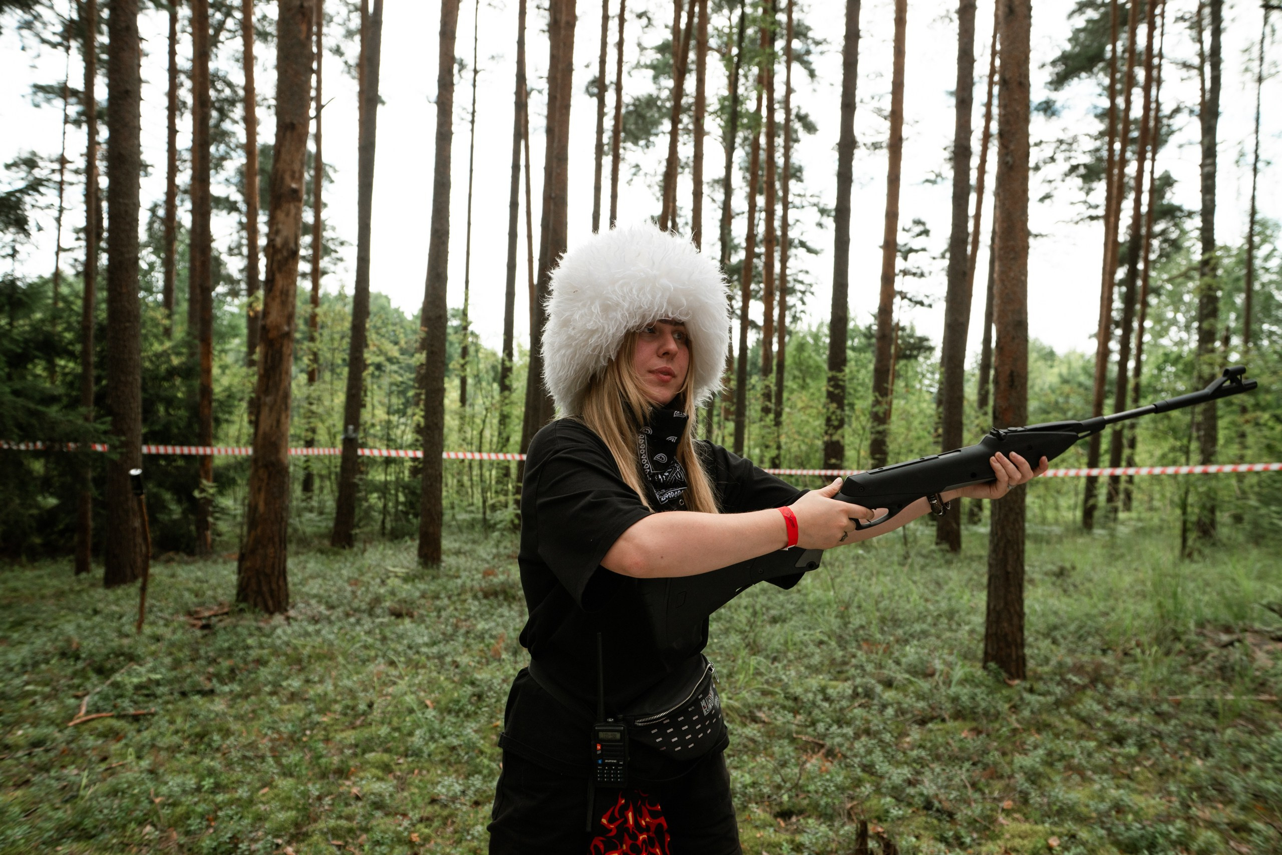 Лагерь пиратов для взрослых на острове на Волге. Фотограф Сергей Красильников