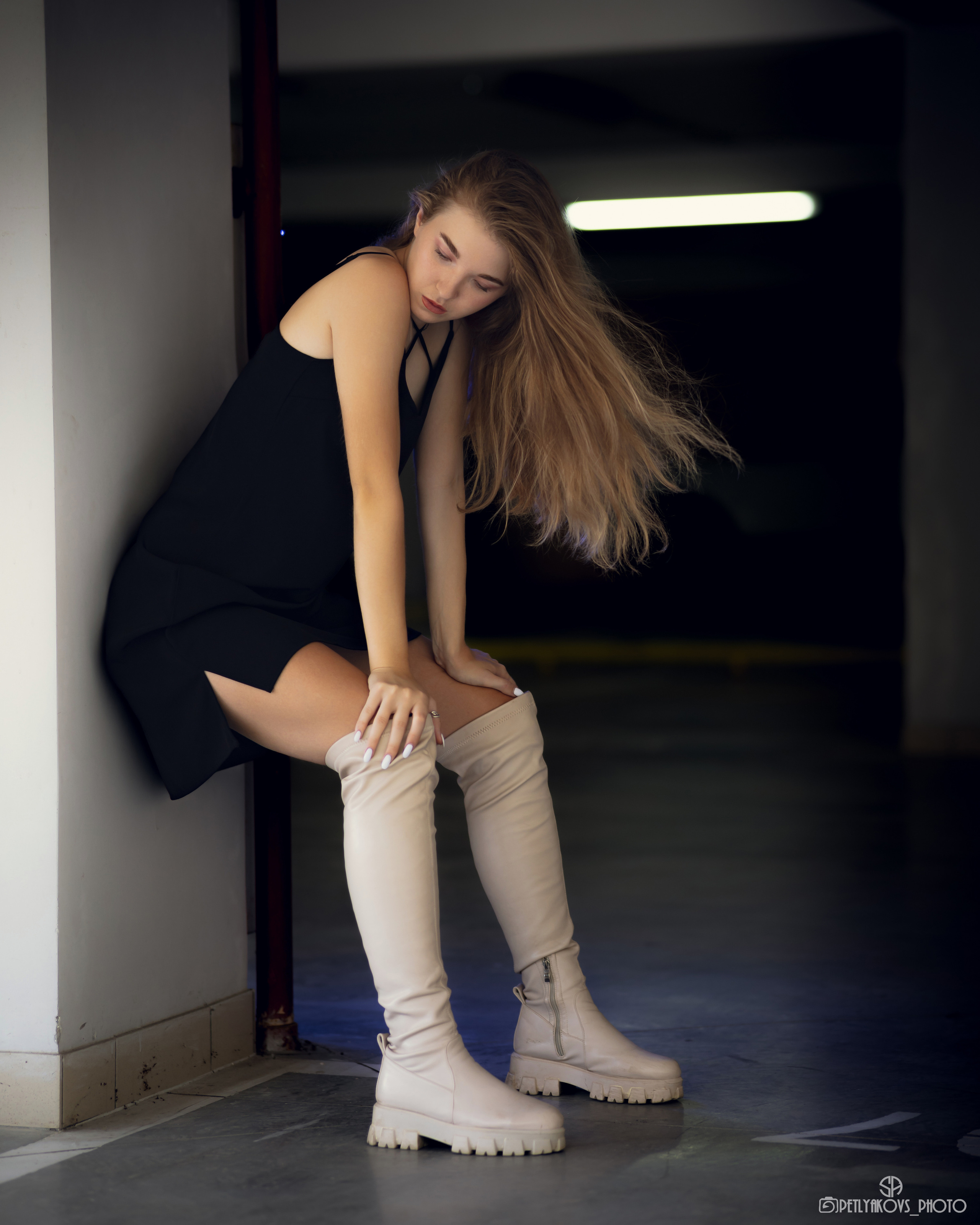 Фотосессия на паркинге для Елизаветы. Фотограф, видеограф Пятигорск, Ставрополь, Ессентуки, Petlyakovs_photo