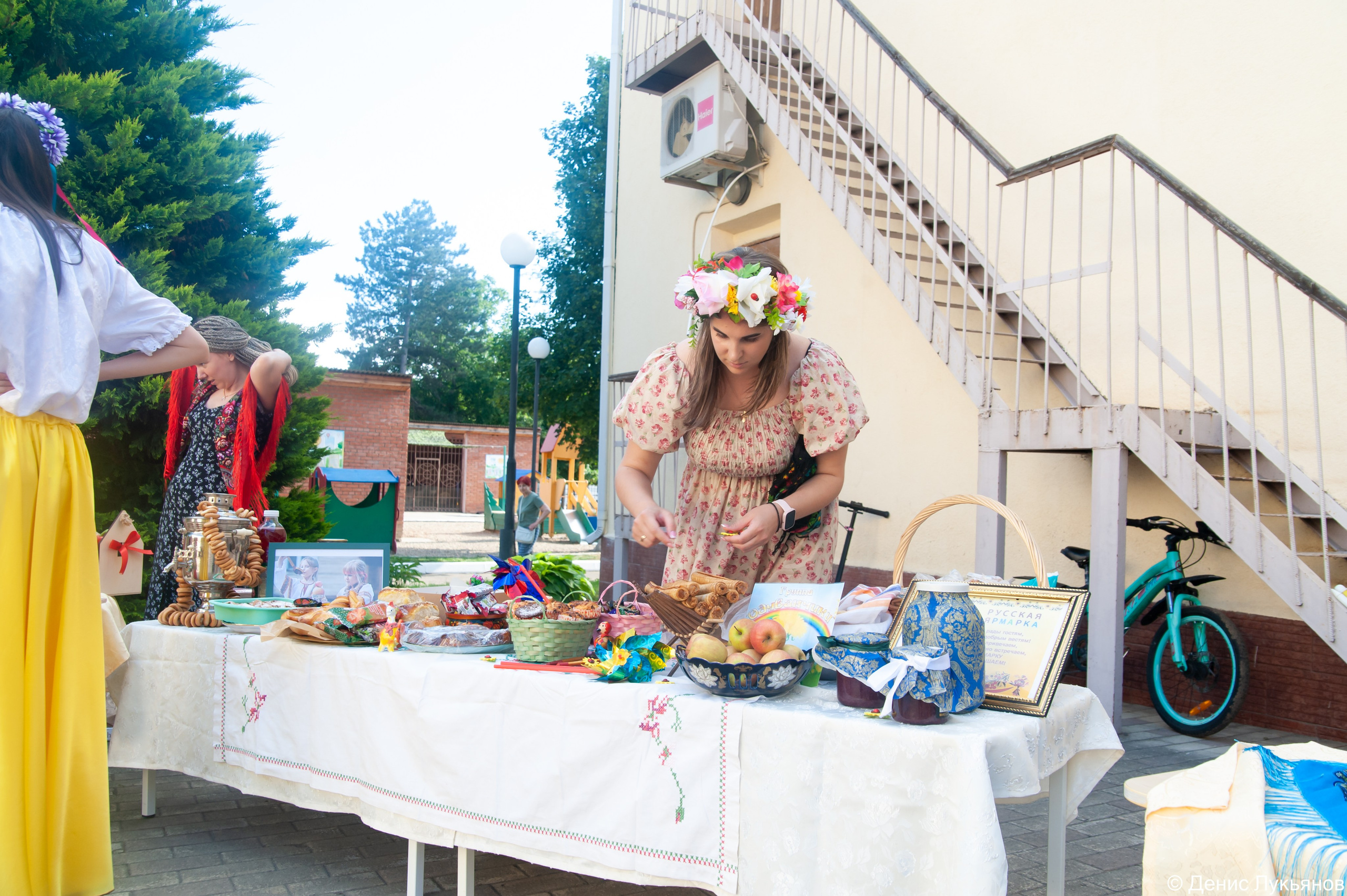 Ярмарка. Свадебный и семейный фотограф Денис Лукьянов в Краснодаре, Краснодарском крае и Республике Крым