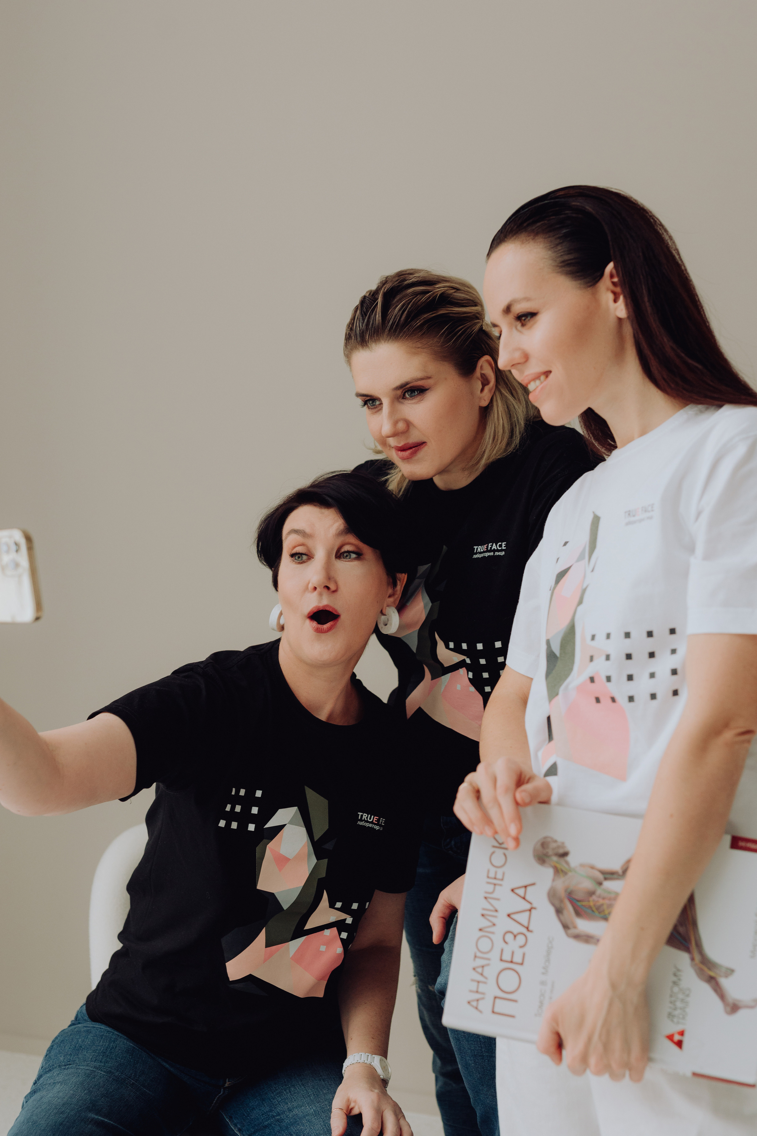 Студия массажа. Портретный имиджевый фотограф в Москве