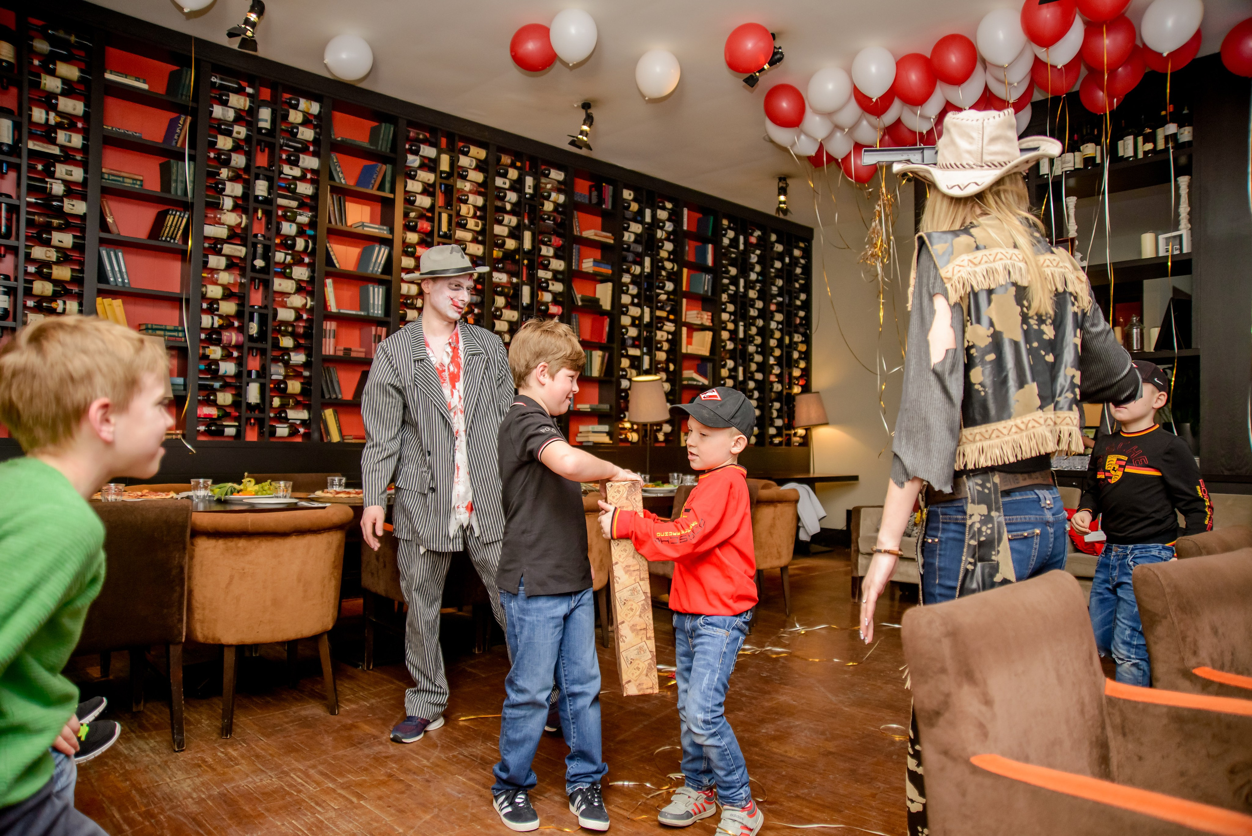 Детский день рождения в ресторане