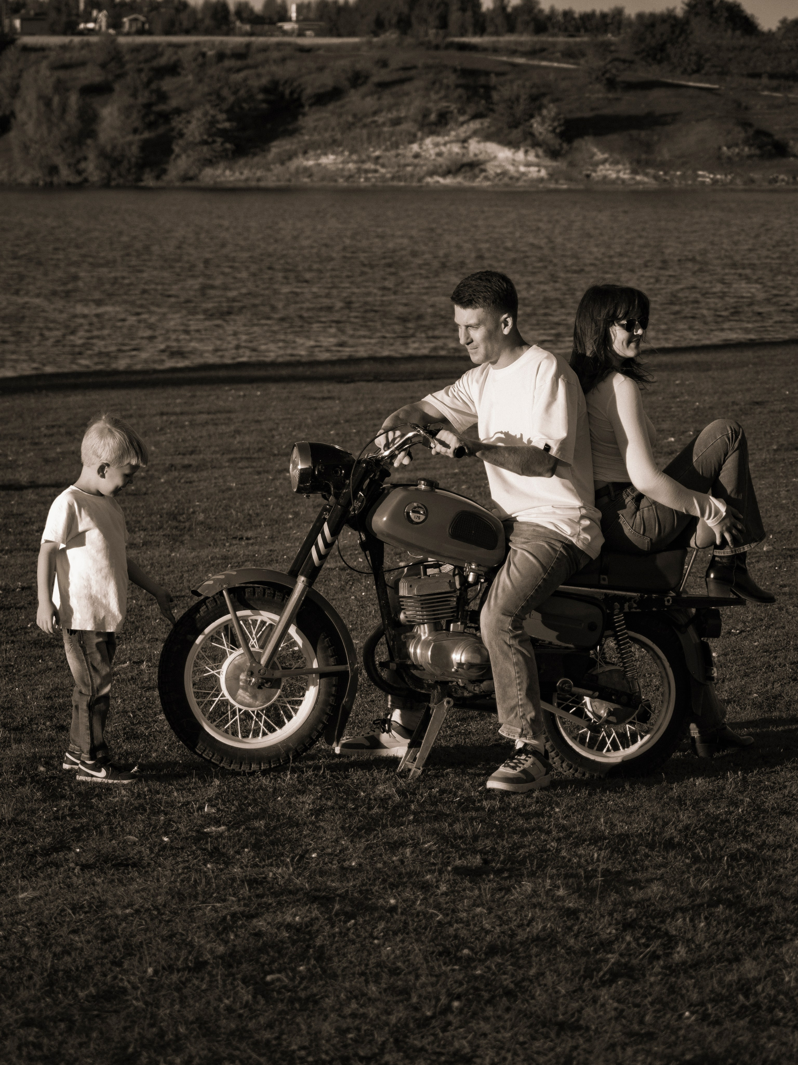 ЧБ семейная. Фотограф Бойко Антонина