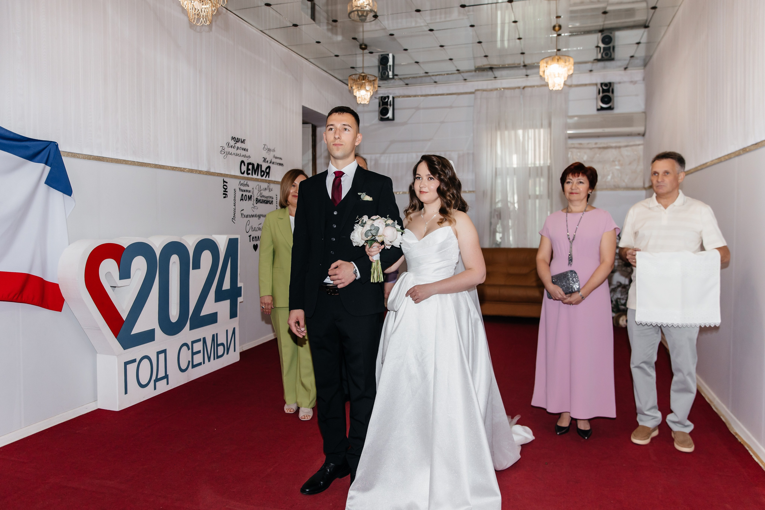 Парк Харакс, май в Крыму. Анонс свадьбы Ильи и Ксении. Свадебный фотограф в Крыму и Севастополе Ольга Баскакова