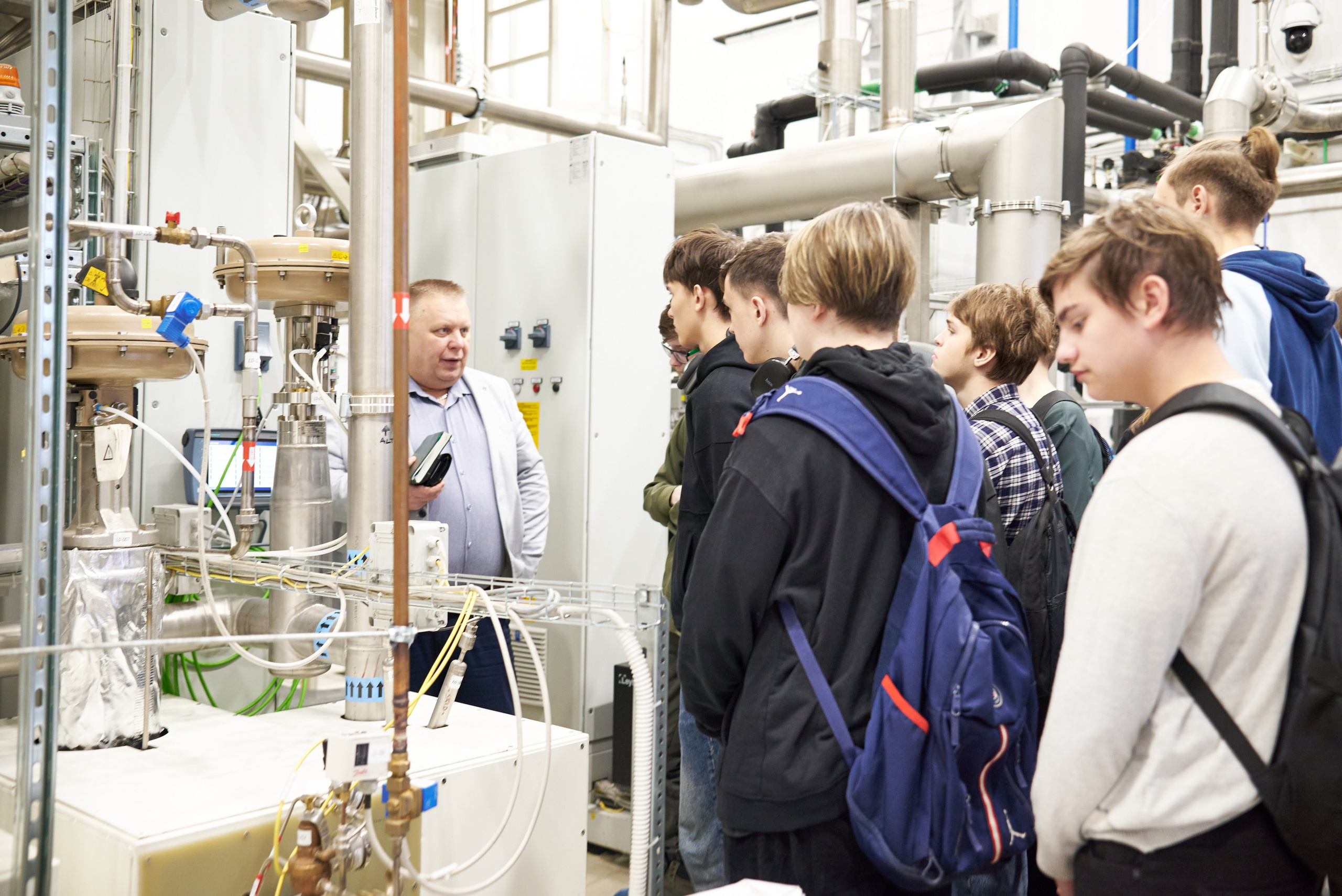 Экскурсия в «Газпром Космические системы». Фотограф Щёлково