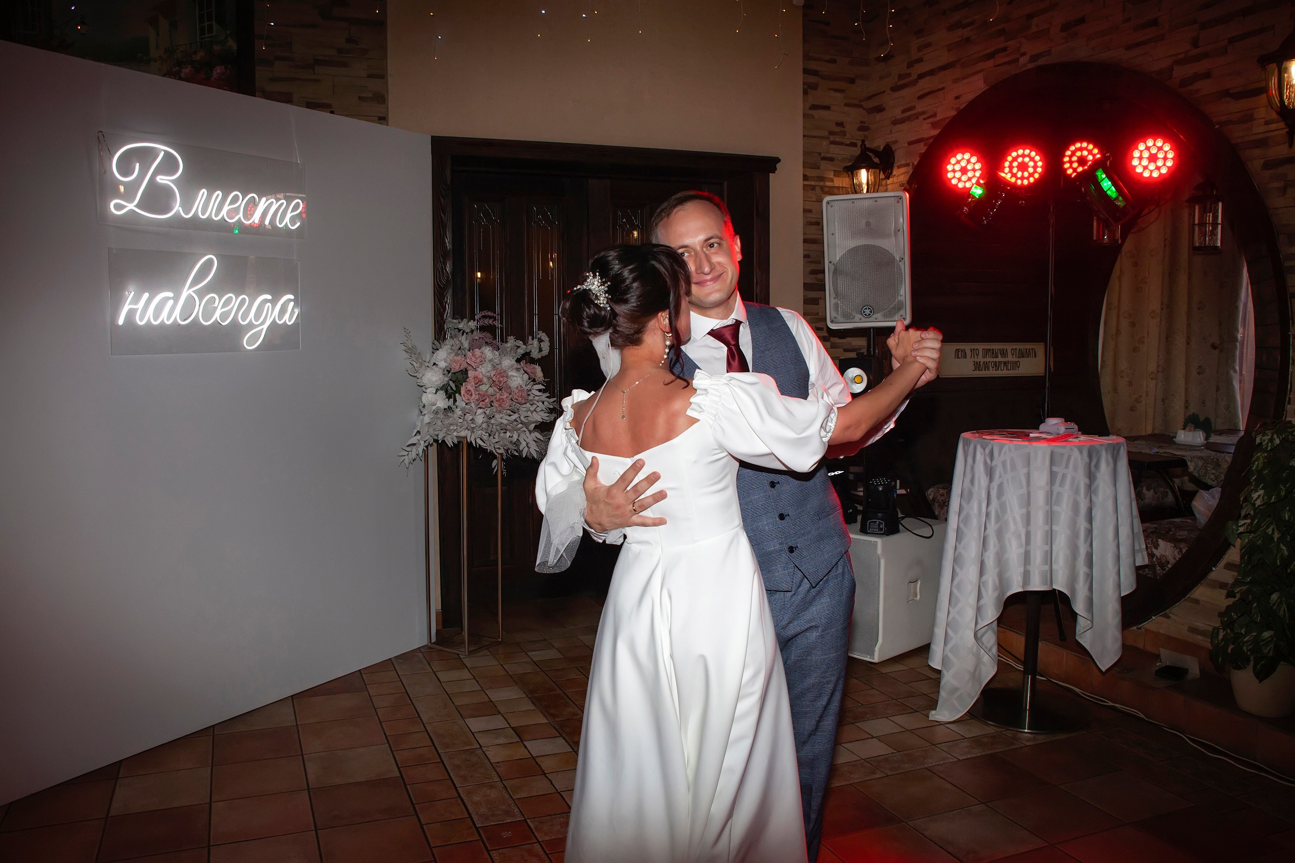 Первый танец молодых - свадебные фотосессии от Янкаускене Натальи