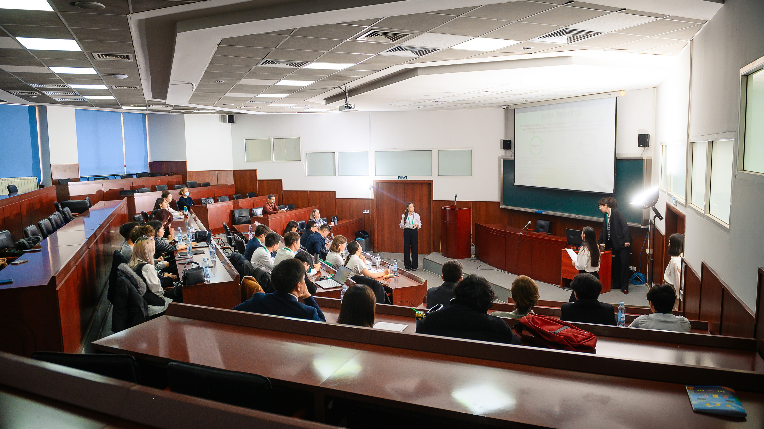 Centras Leadership Challenge 2025. Интерьерный и репортажный фотограф в Алматы