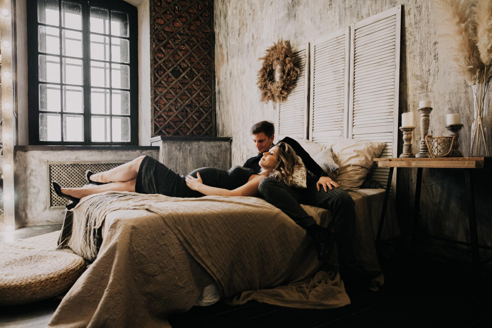 Фотосессия беременной красавицы и ее мужа «в ожидании чуда». Фотограф на крещение и венчание в Нижнем Новгороде.Свадебный Фотограф