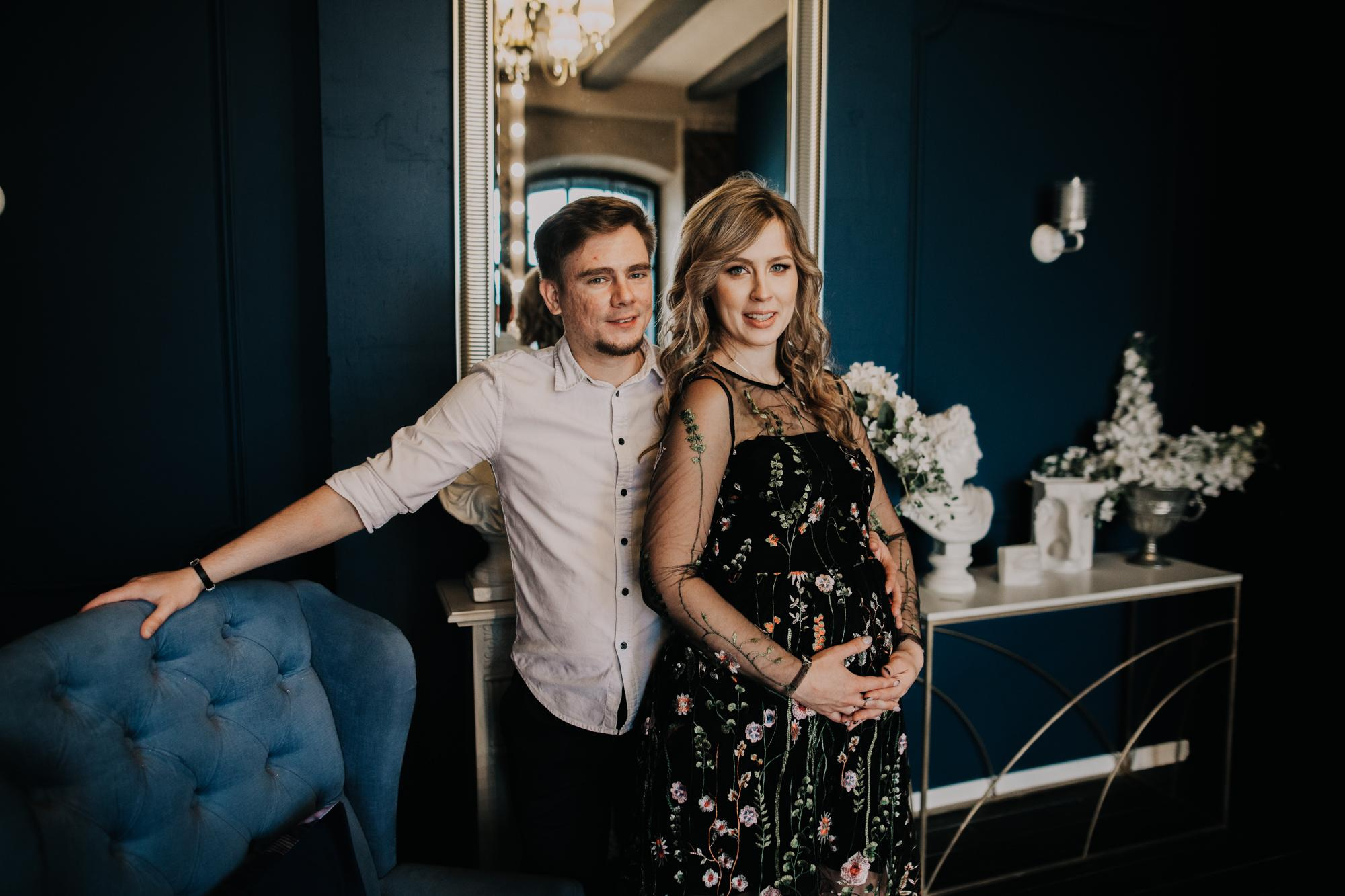 Фотосессия беременной красавицы и ее мужа «в ожидании чуда». Фотограф на крещение и венчание в Нижнем Новгороде.Свадебный Фотограф