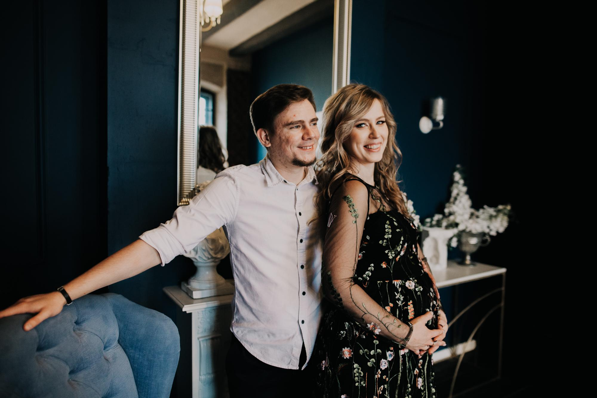 Фотосессия беременной красавицы и ее мужа «в ожидании чуда». Фотограф на крещение и венчание в Нижнем Новгороде.Свадебный Фотограф