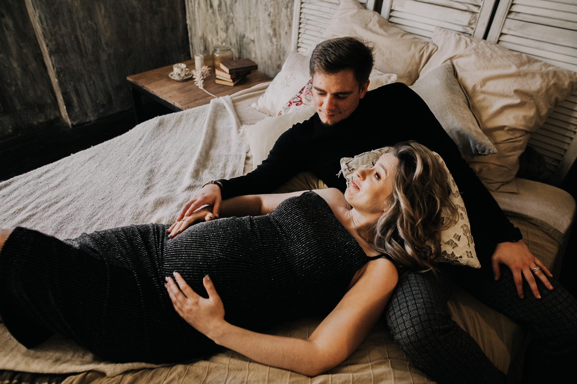 Фотосессия беременной красавицы и ее мужа «в ожидании чуда». Фотограф на крещение и венчание в Нижнем Новгороде.Свадебный Фотограф