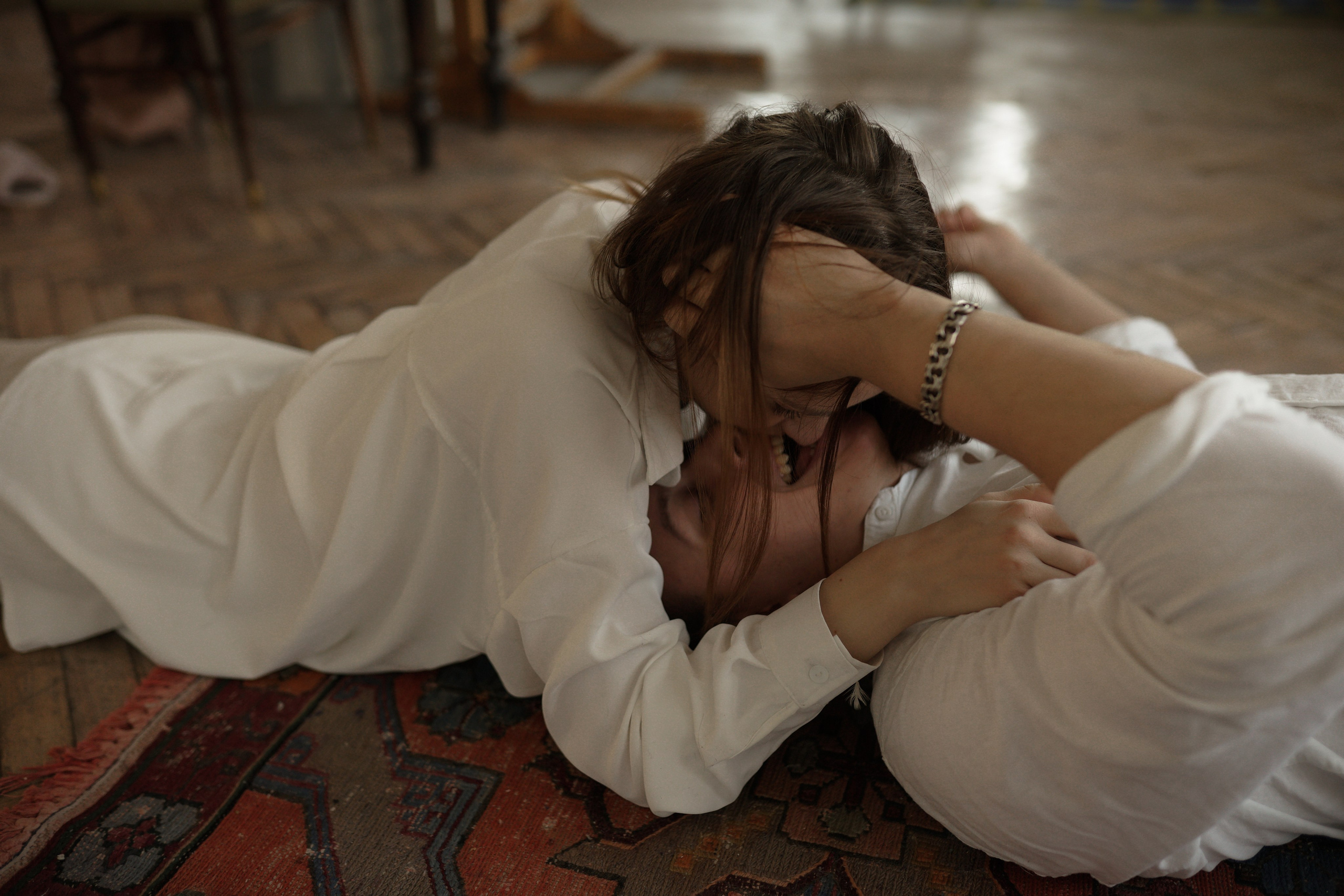 Черное-белое