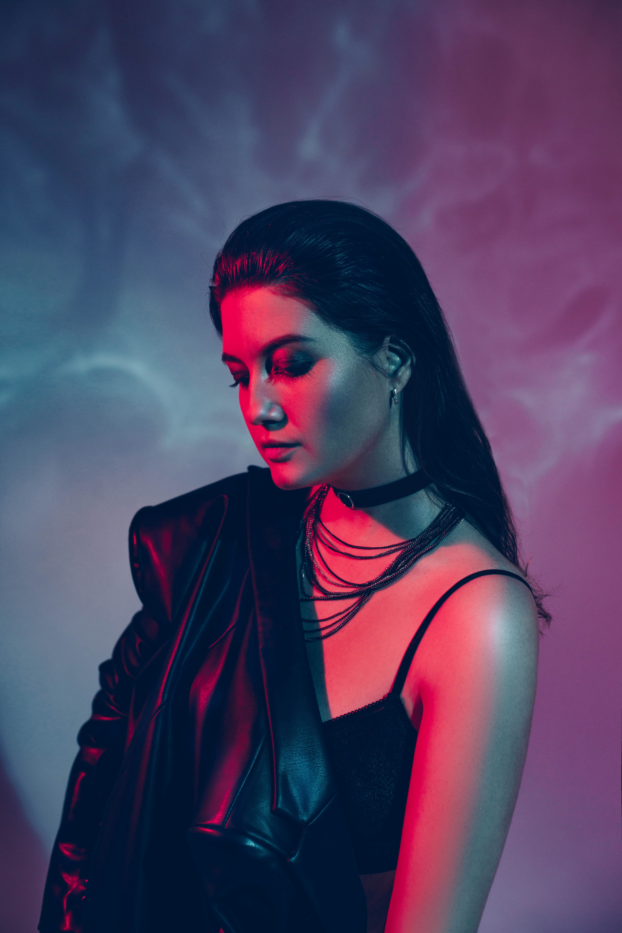 Трансформационная фотоссесия с цветным светом и яркими образами. Фотограф в Санкт-Петербурге Марина Парникова