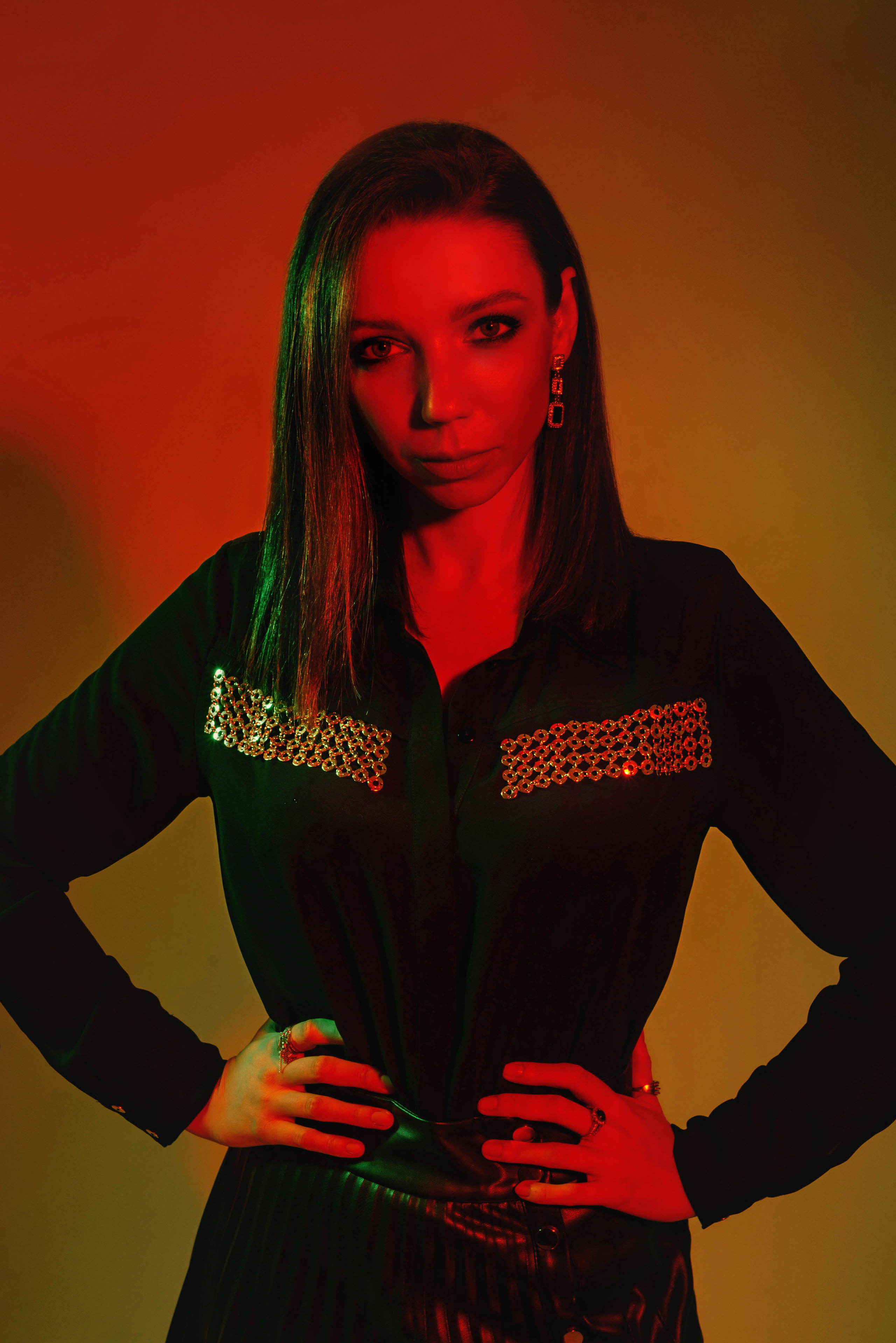 Трансформационная фотоссесия с цветным светом и яркими образами. Фотограф в Санкт-Петербурге Марина Парникова