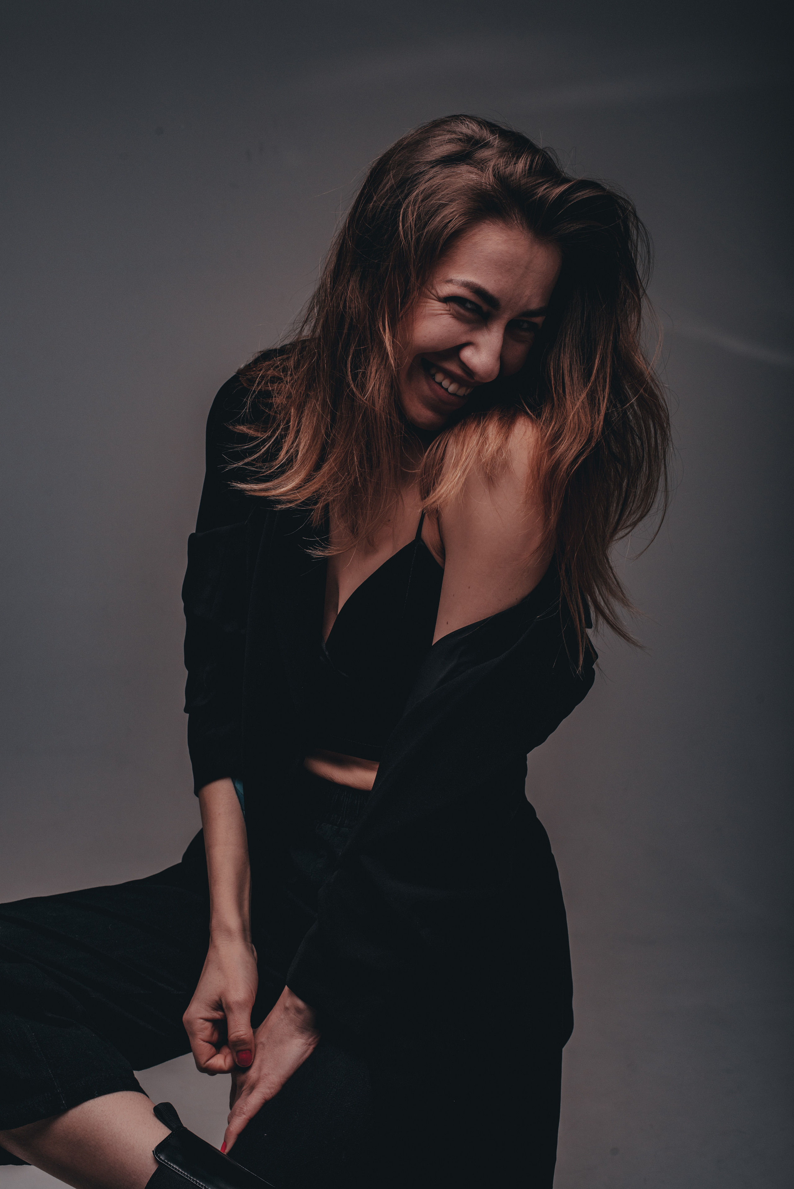 Трансформационная фотоссесия с цветным светом и яркими образами. Фотограф в Санкт-Петербурге Марина Парникова