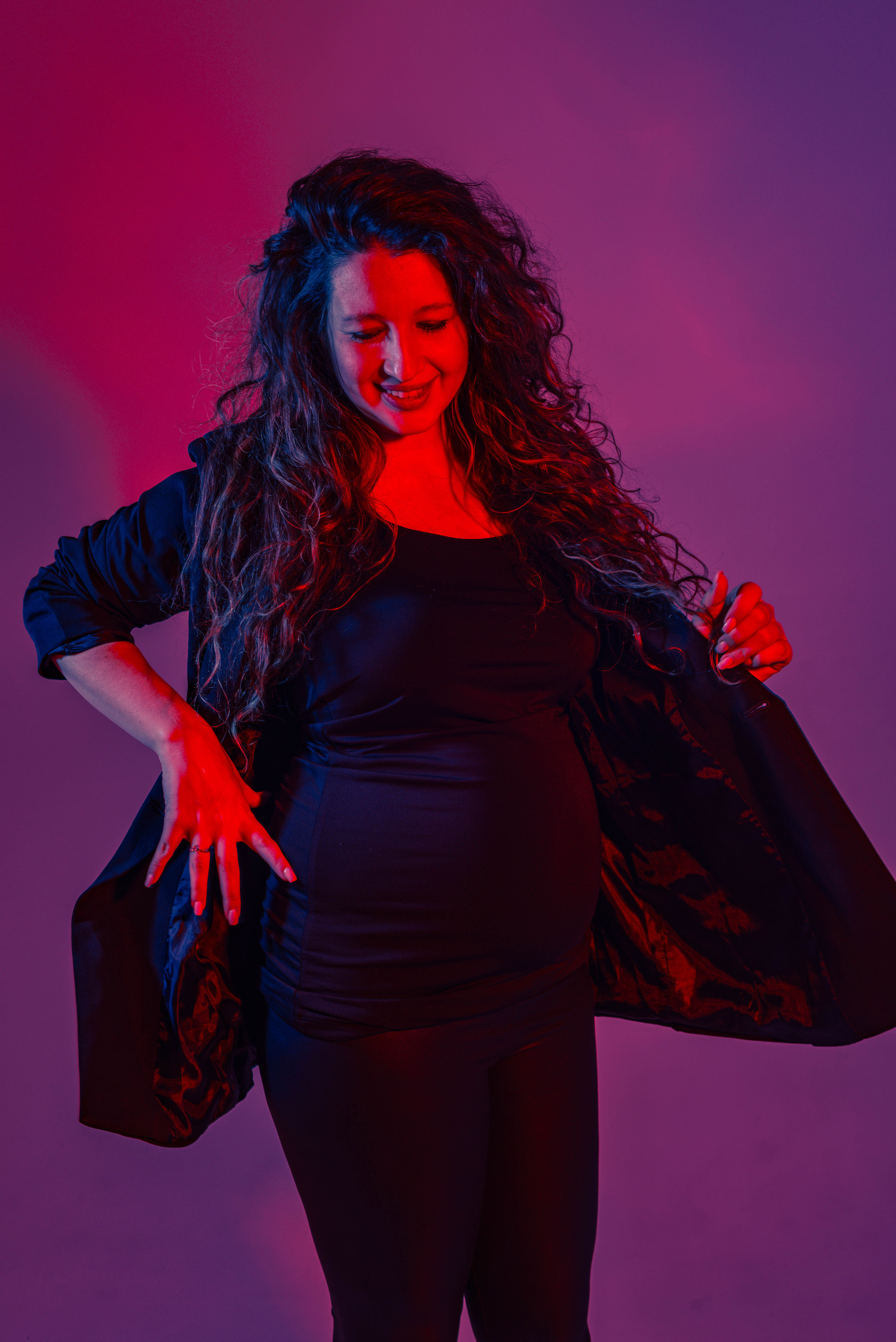 Трансформационная фотоссесия с цветным светом и яркими образами. Фотограф в Санкт-Петербурге Марина Парникова