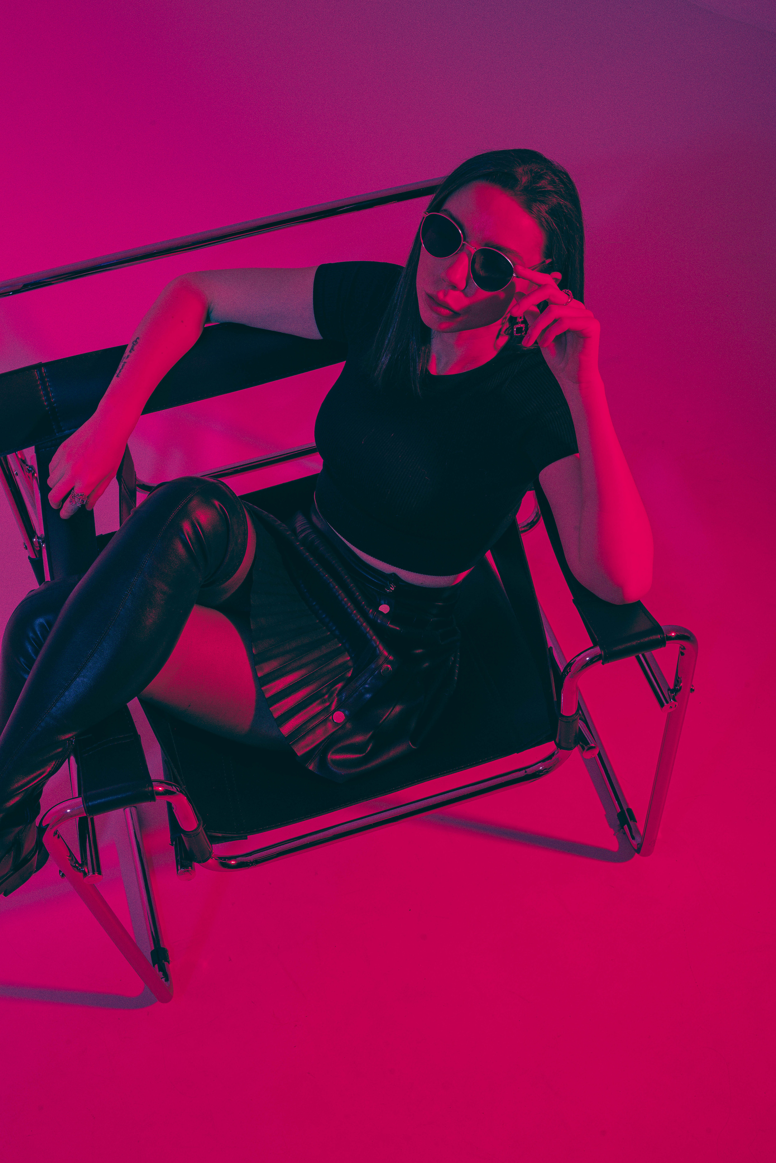 Трансформационная фотоссесия с цветным светом и яркими образами. Фотограф в Санкт-Петербурге Марина Парникова