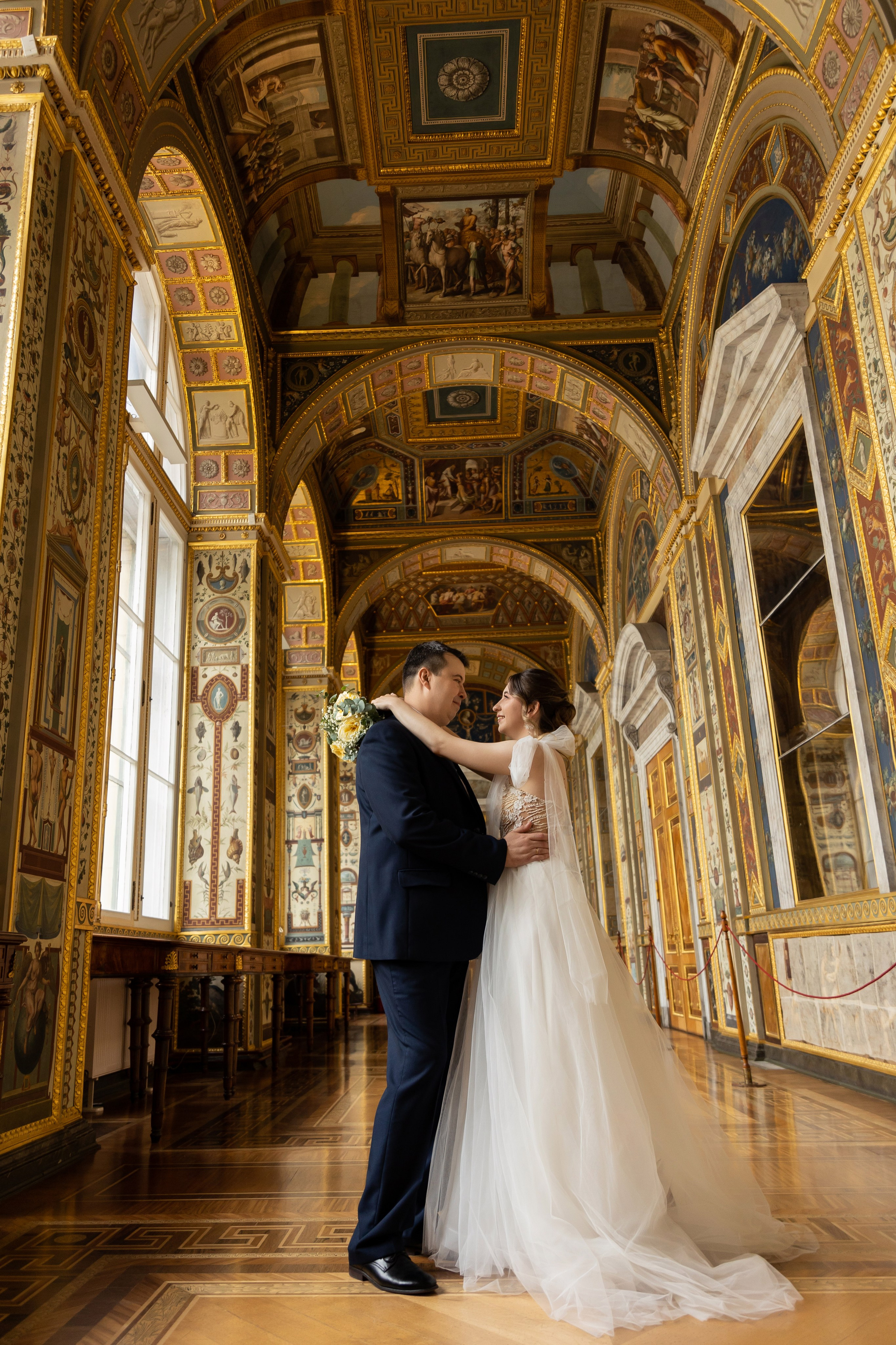 Свадебная фотосессия в Эрмитаже. Семейный и свадебный фотограф в Санкт-Петербурге Татьяна Швыкова