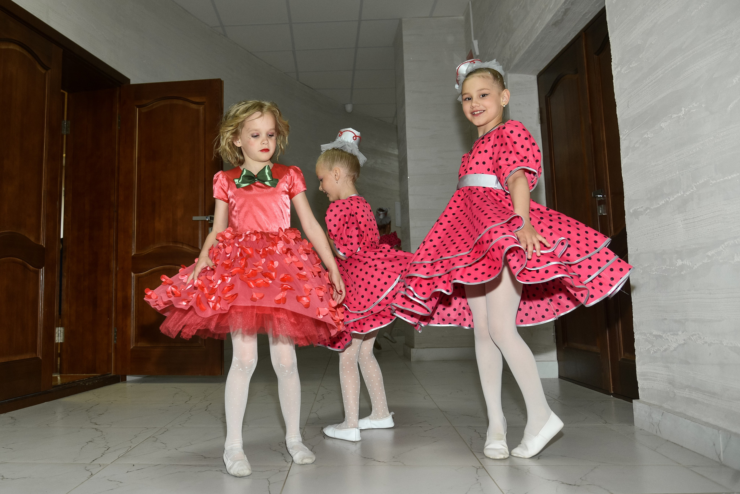 Выпускной 2025, детский центр «Самовар». Фотограф Олег Юршевич Солигорск Минск