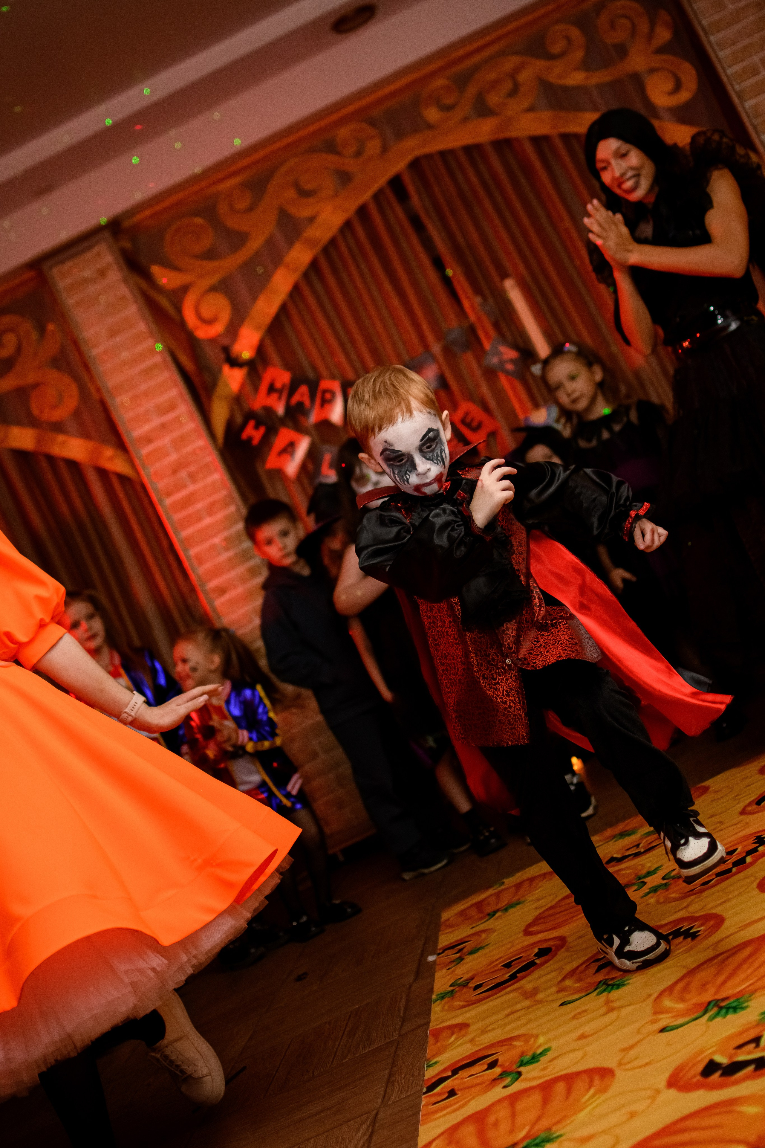 HALLOWEEN. Photokarish