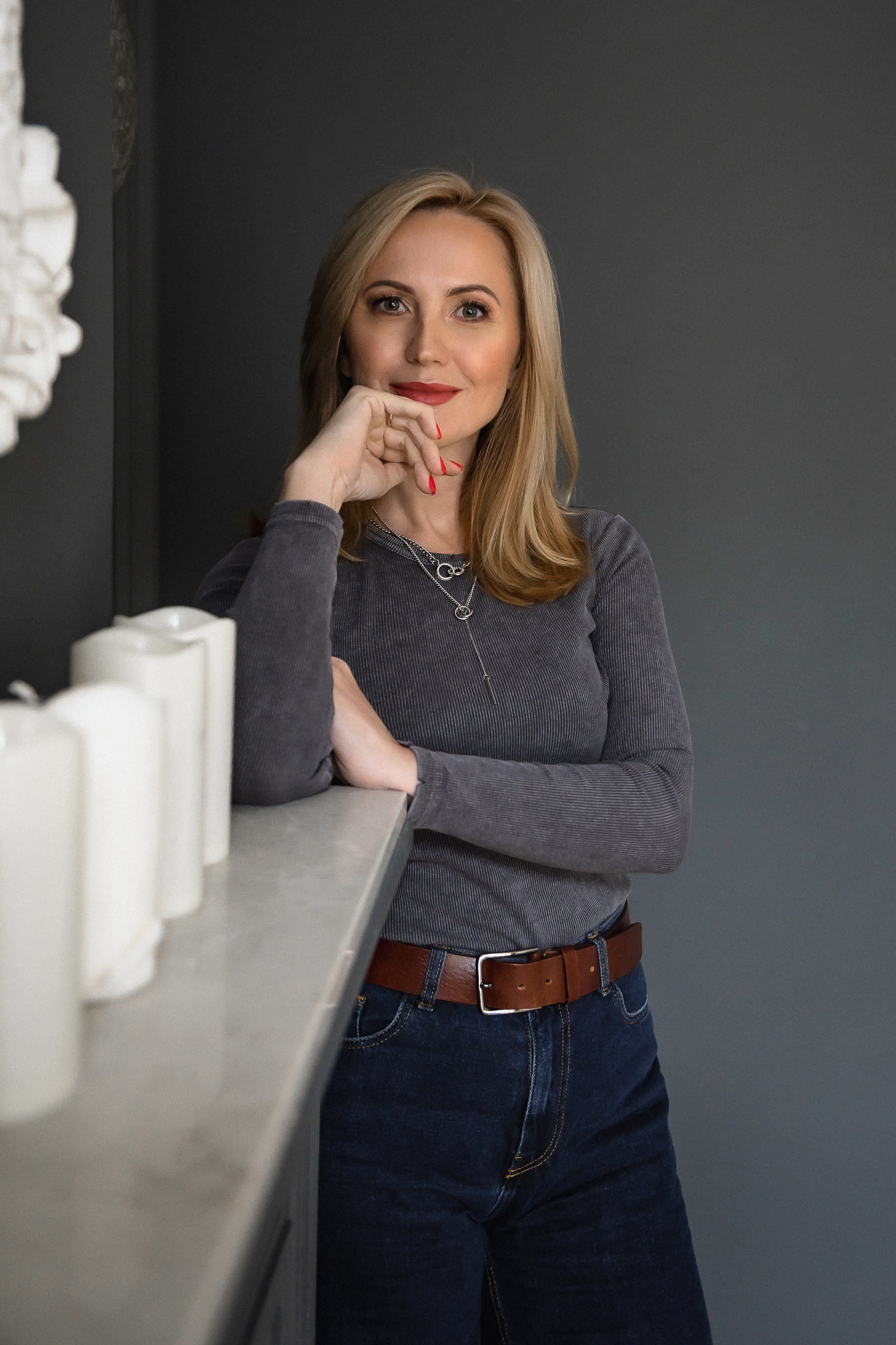 Графитовый и циклорама. КОНТЕНТ |БРЕНД фотограф Санкт-Петербург — Жанна Олтаржевская