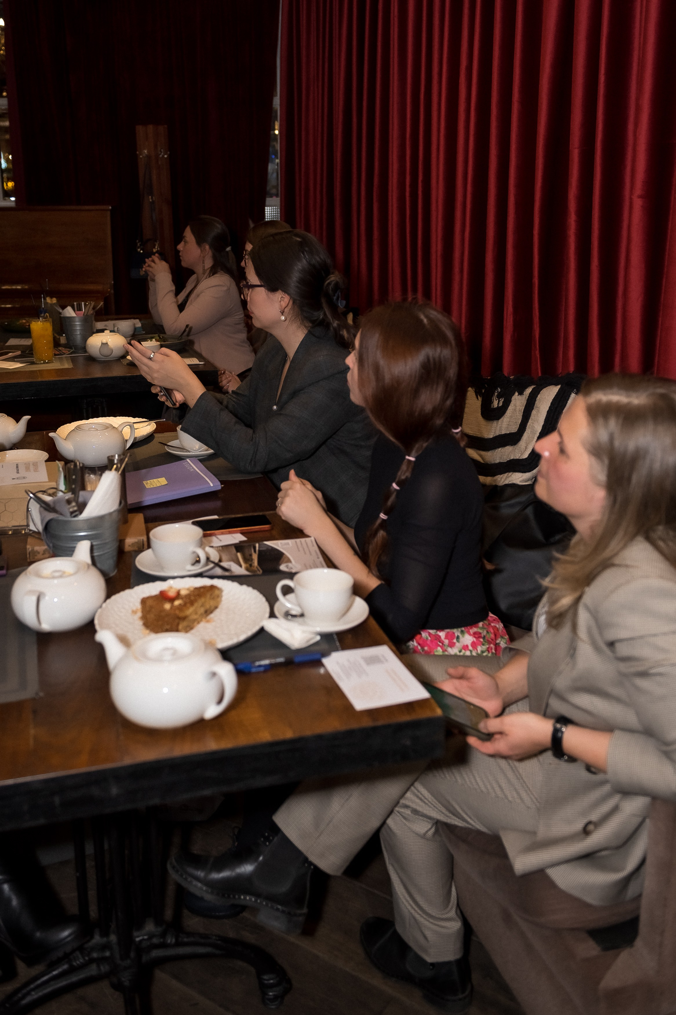 Репортаж мероприятий. КОНТЕНТ |БРЕНД фотограф Санкт-Петербург — Жанна Олтаржевская