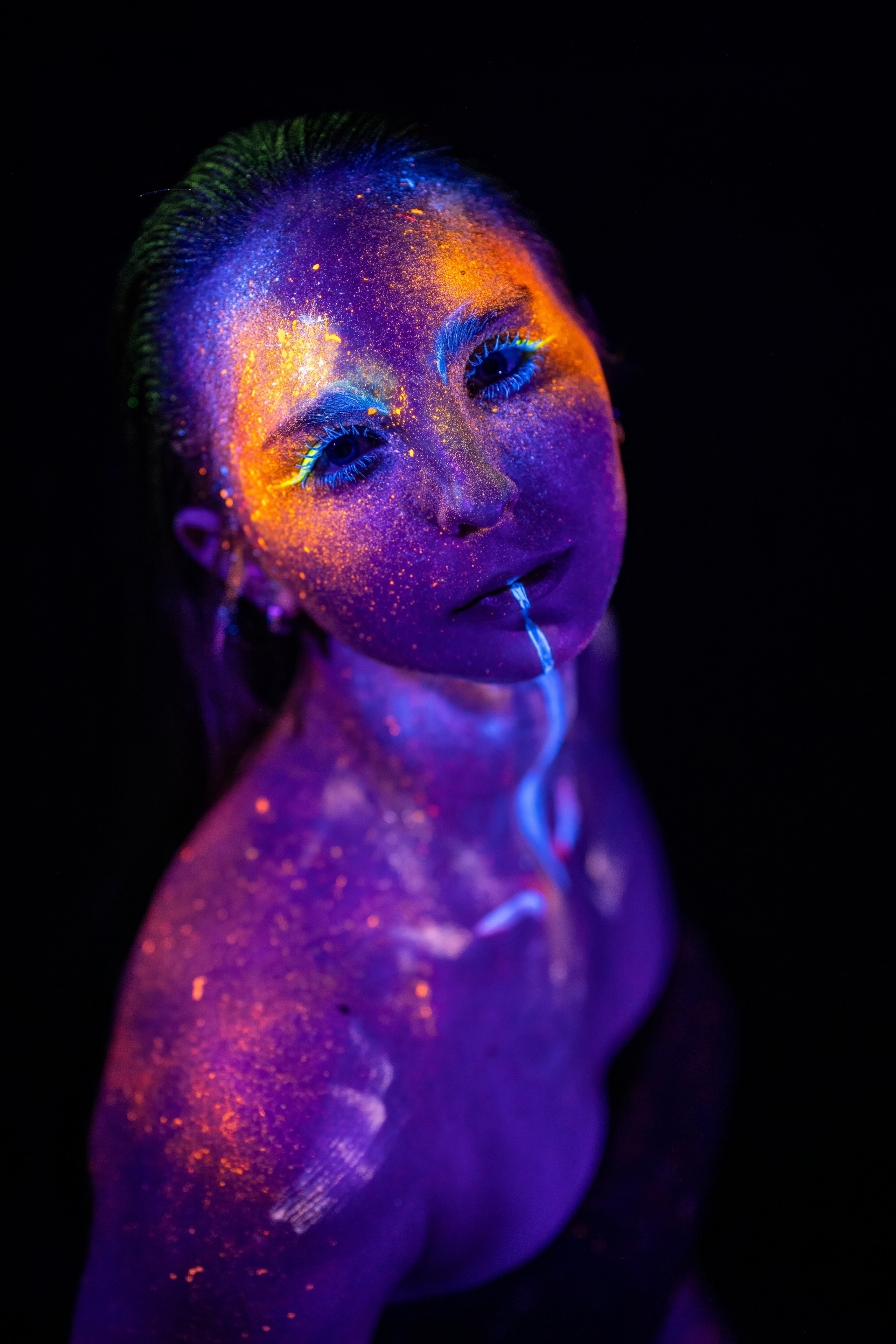 Неон. Легкая фотография