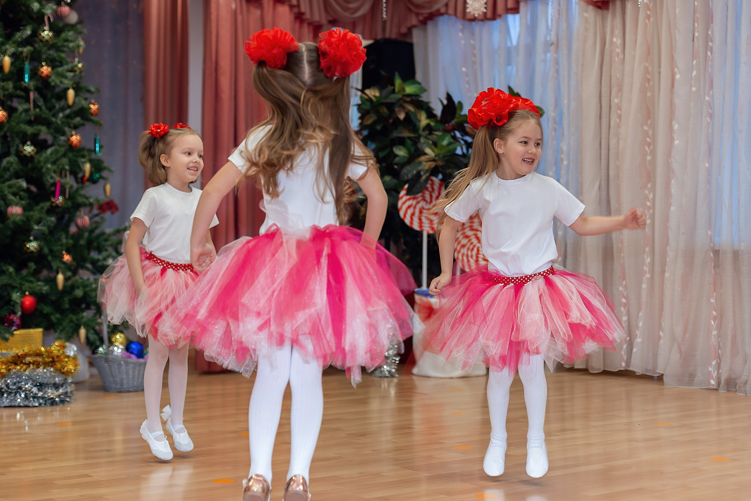 Утренник_"Карамельная фабрика» 2024. Семейный фотограф в Санкт-Петербурге