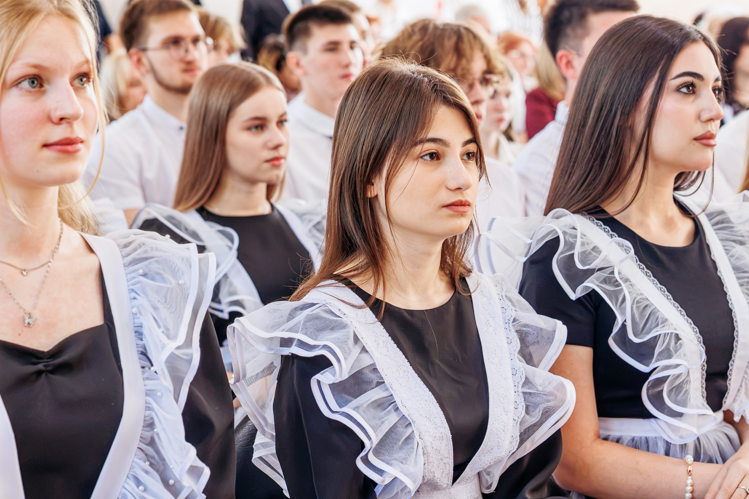 Вручение аттестатов. Свадебный и семейный фотограф в Армавире