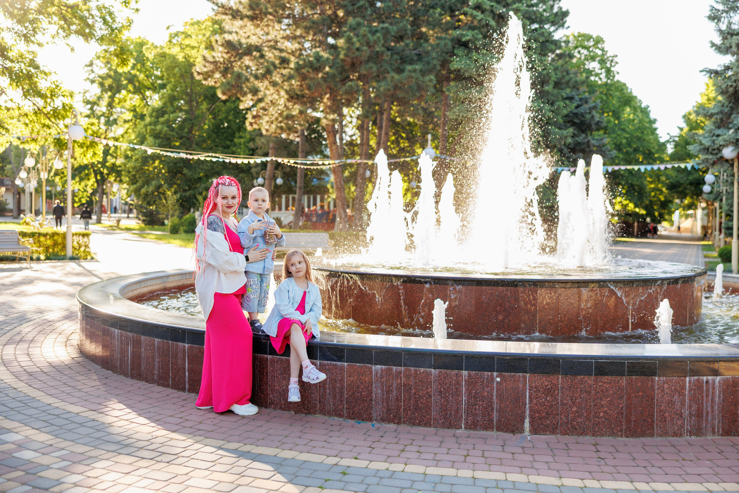Семейная прогулка в парке. Свадебный и семейный фотограф в Армавире