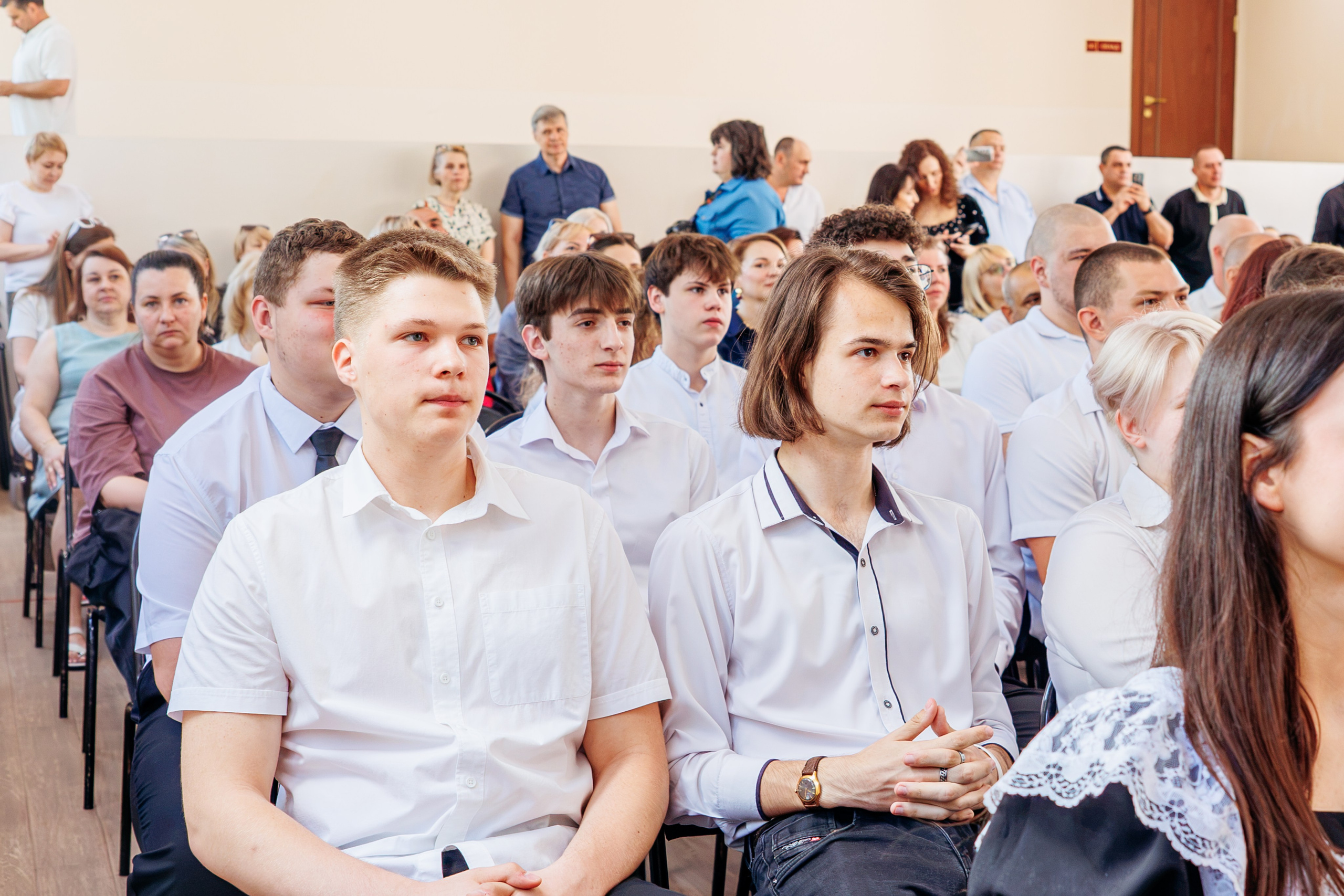 Вручение аттестатов. Свадебный и семейный фотограф в Армавире