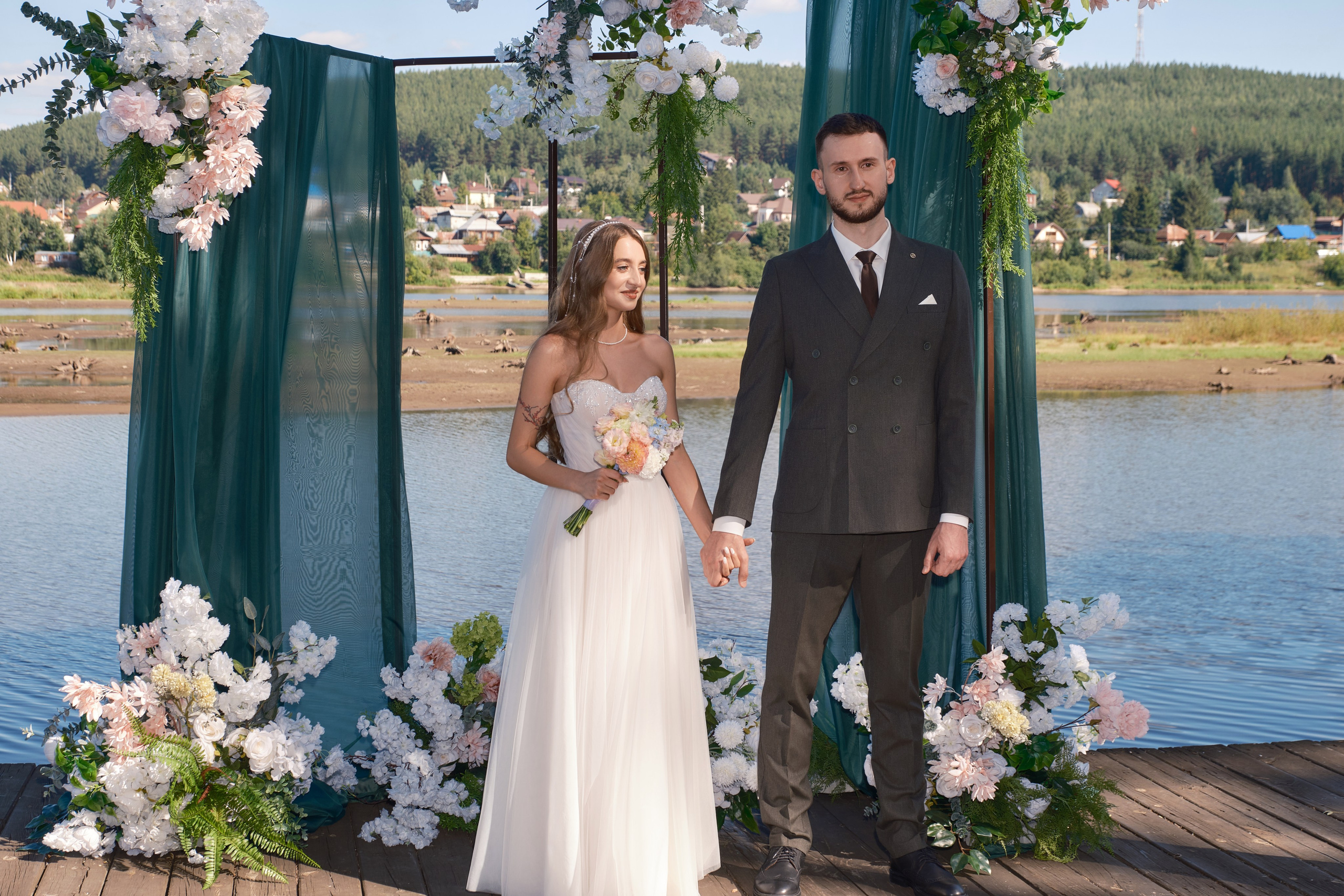 АРТЕМ И ЕКАТЕРИНА. Свадебный фотограф в Екатеринбурге Соседков Евгений